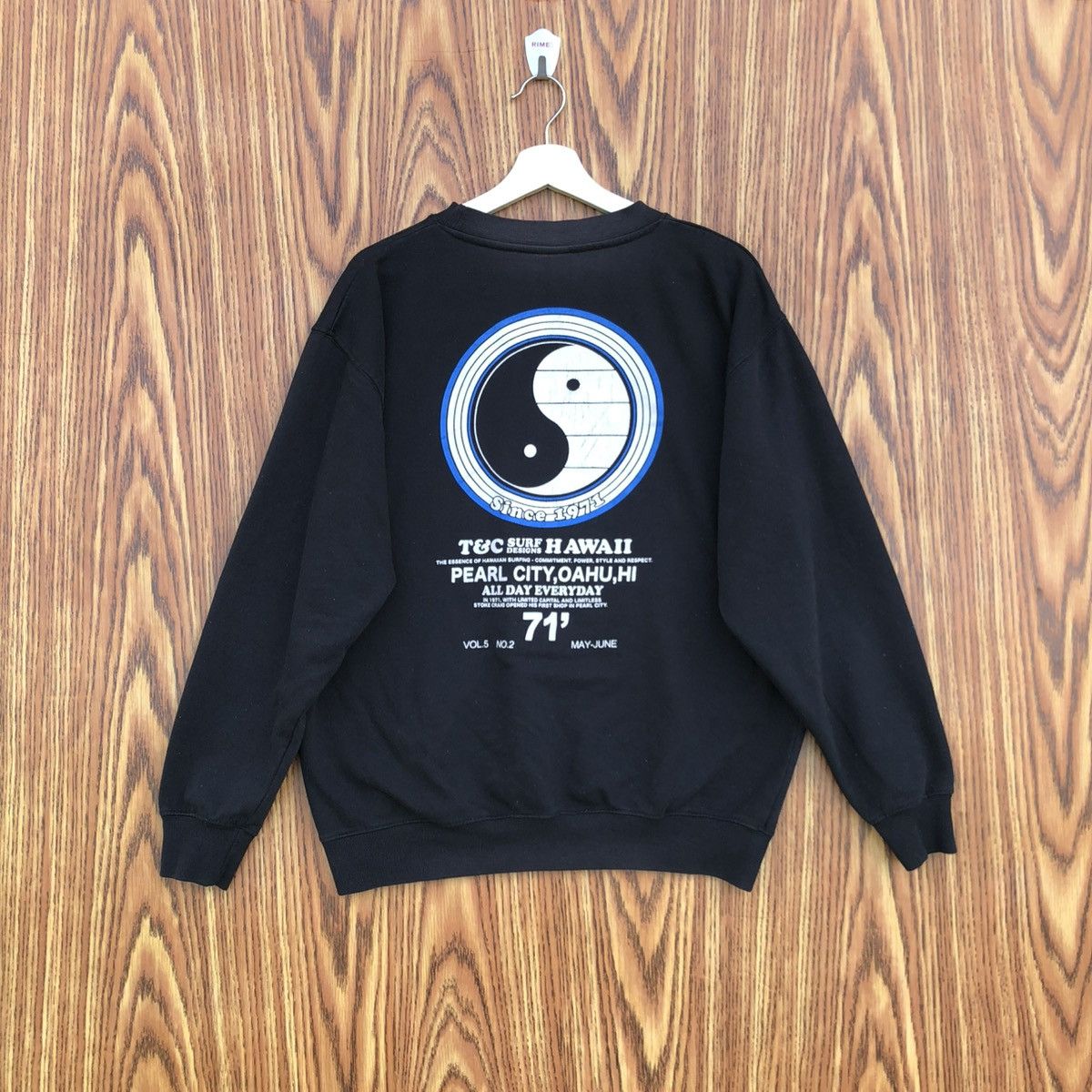 Vintage Vintage T&C Surf Designs Hawaii Sweatshirt Size US XL / EU 56 / 4 - 1 Thumbnail