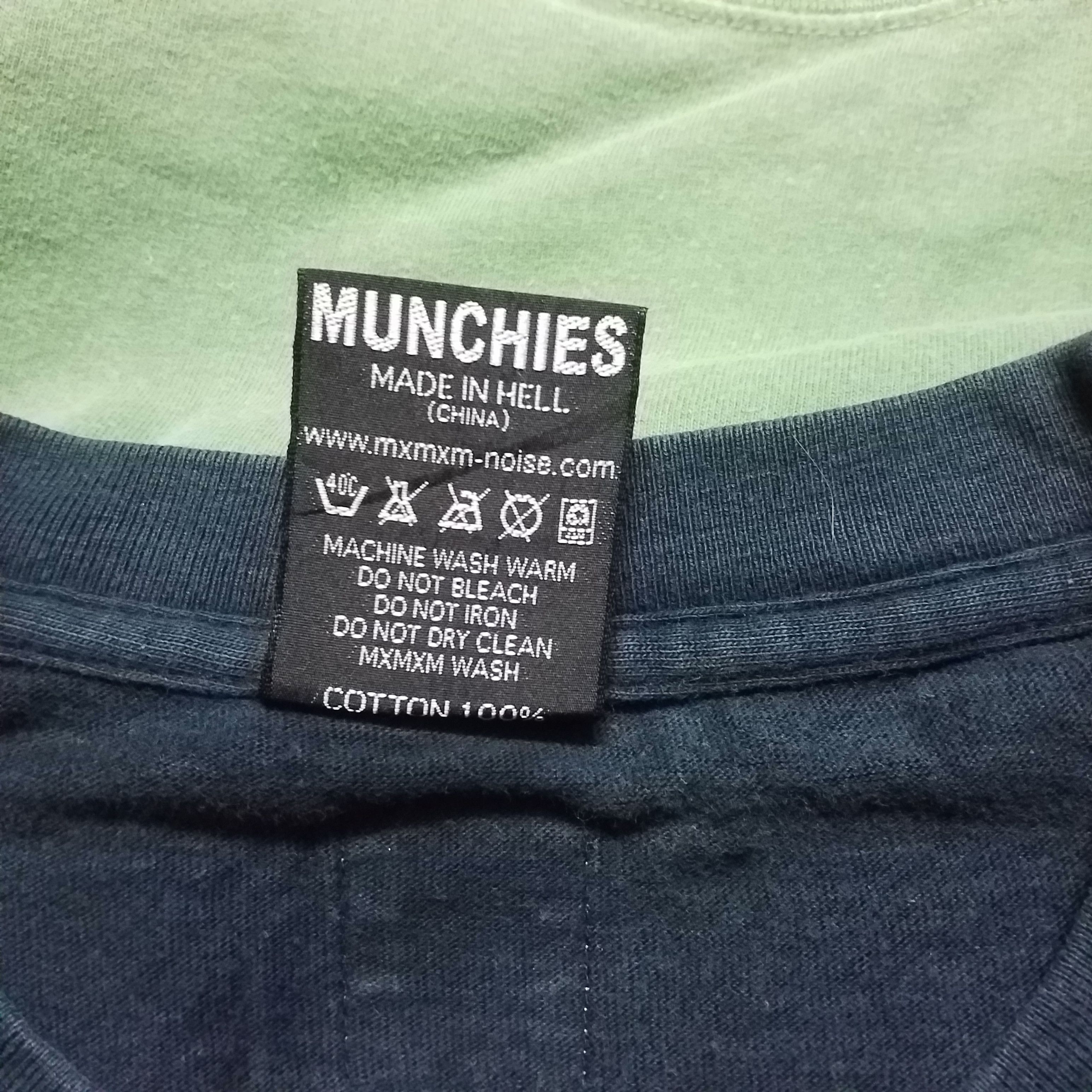 Japanese Brand MUNCHIES MAGICAL MOSH MISFITS FUCKING ELEPHANT 😆😆 Size US XL / EU 56 / 4 - 4 Thumbnail