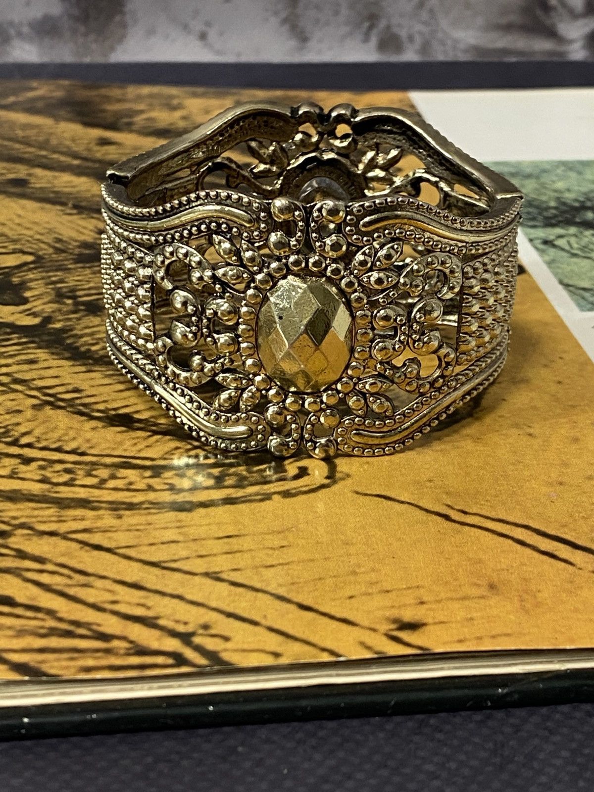 Japanese Brand Rare Vintage Cuff Bracelet | Retro Futurist Style Size ONE SIZE - 4 Thumbnail