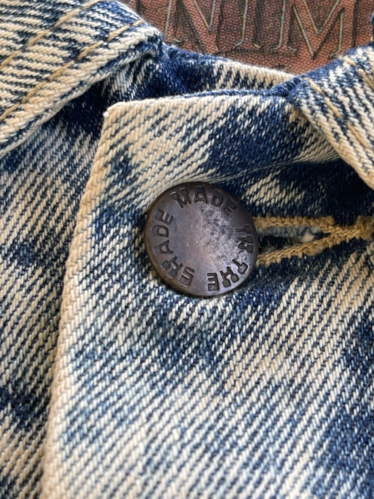 Vintage Vintage Dallas Cowboys Dusted Denim Acid Wash Jacket Size US L / EU 52-54 / 3 - 18 Thumbnail