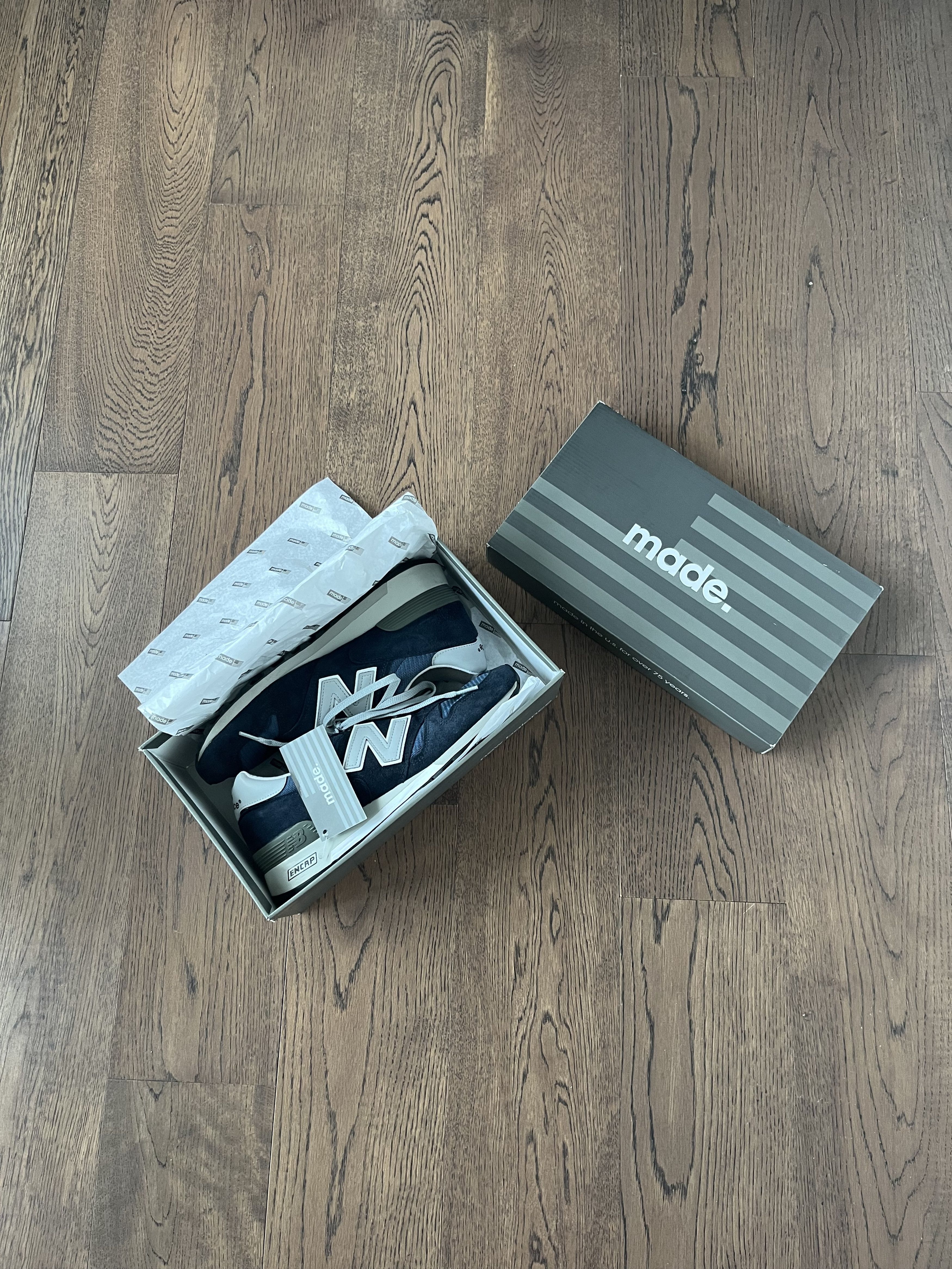 New Balance 1300 Made in USA Classic Retro running sneakers