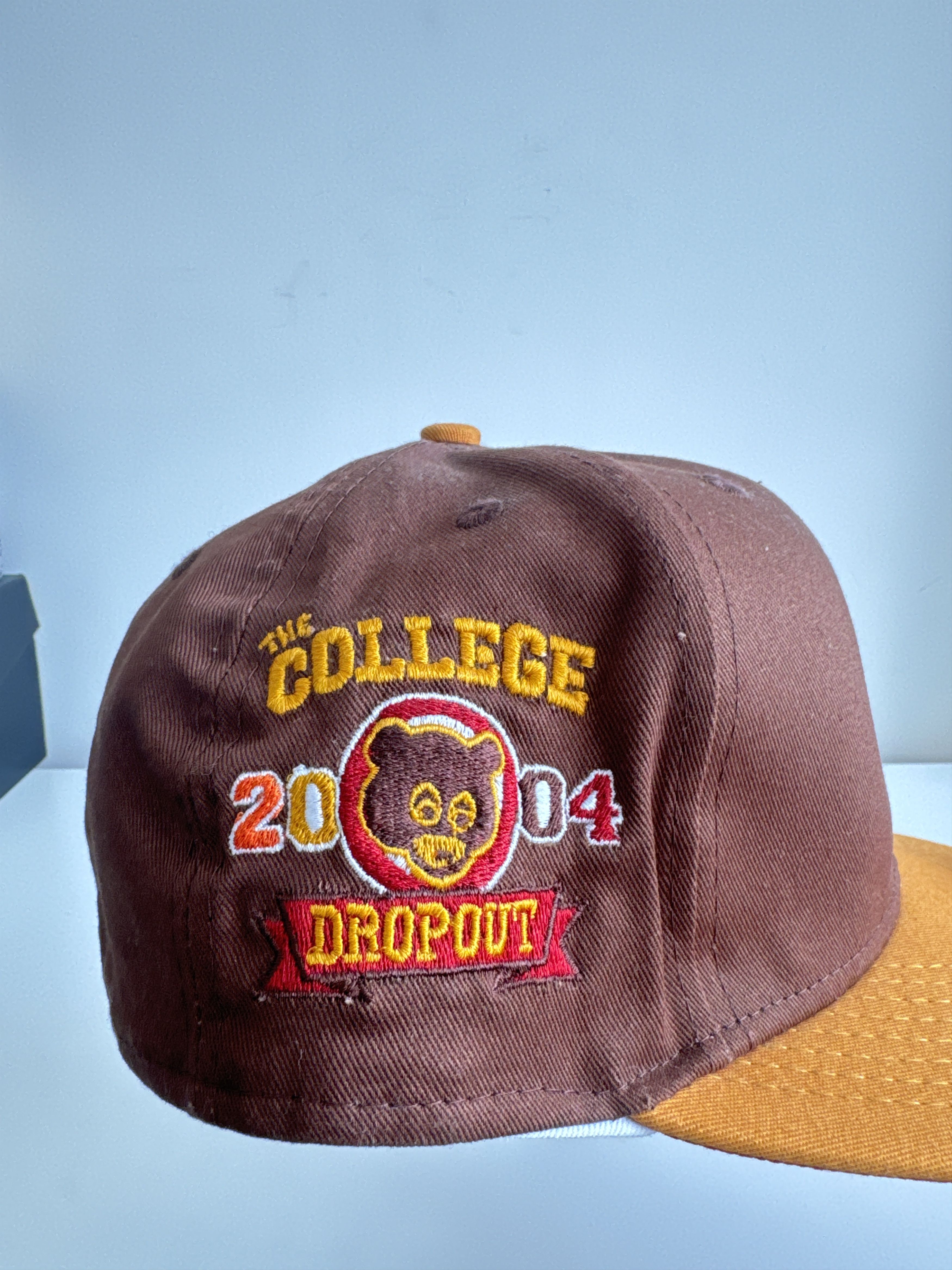 New Era Size 7 1/2 (fits small) Kanye West Inspired Hat Size ONE SIZE - 4 Thumbnail
