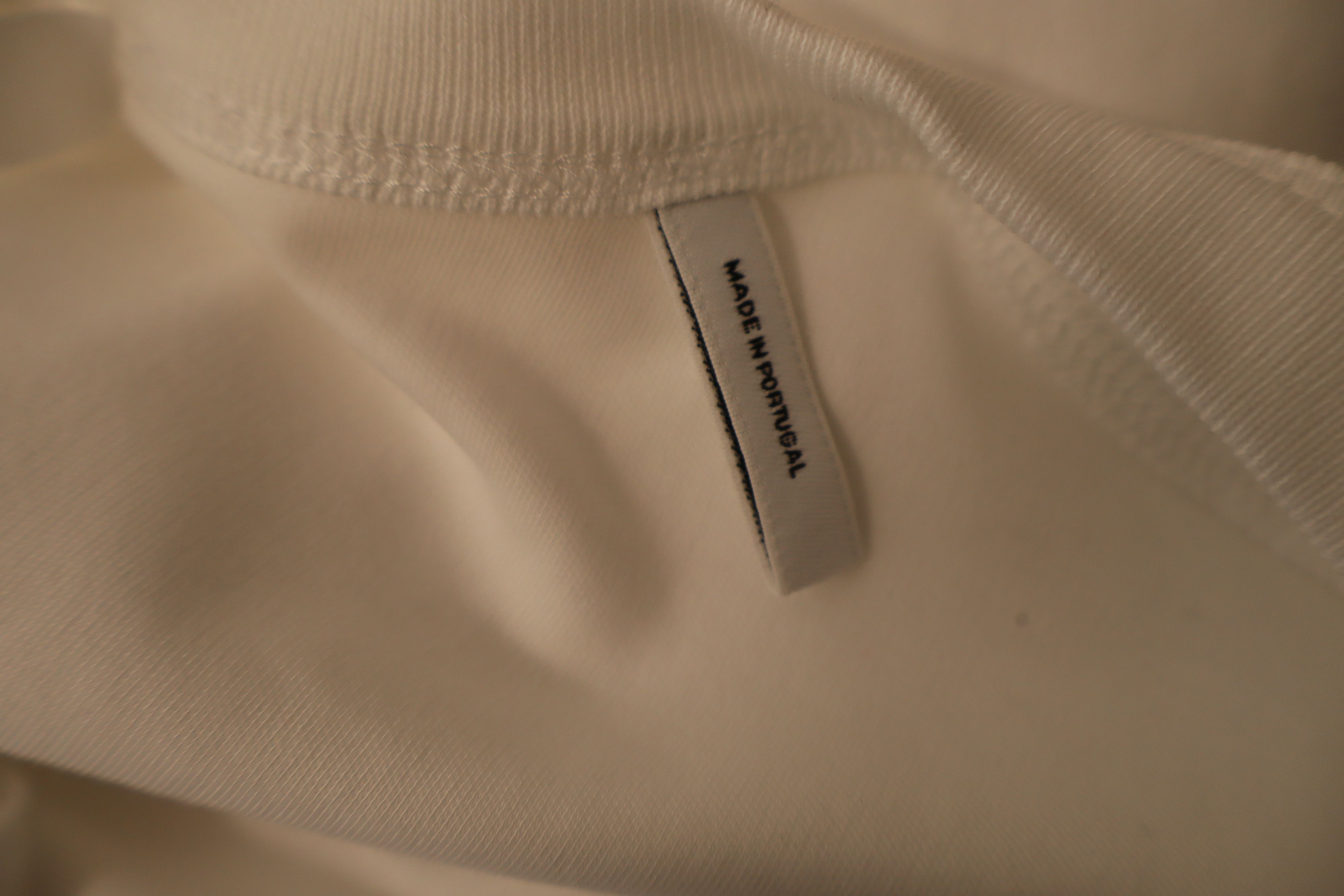 Helmut Lang Embroidered logo t-shirt Size US L / EU 52-54 / 3 - 11 Thumbnail