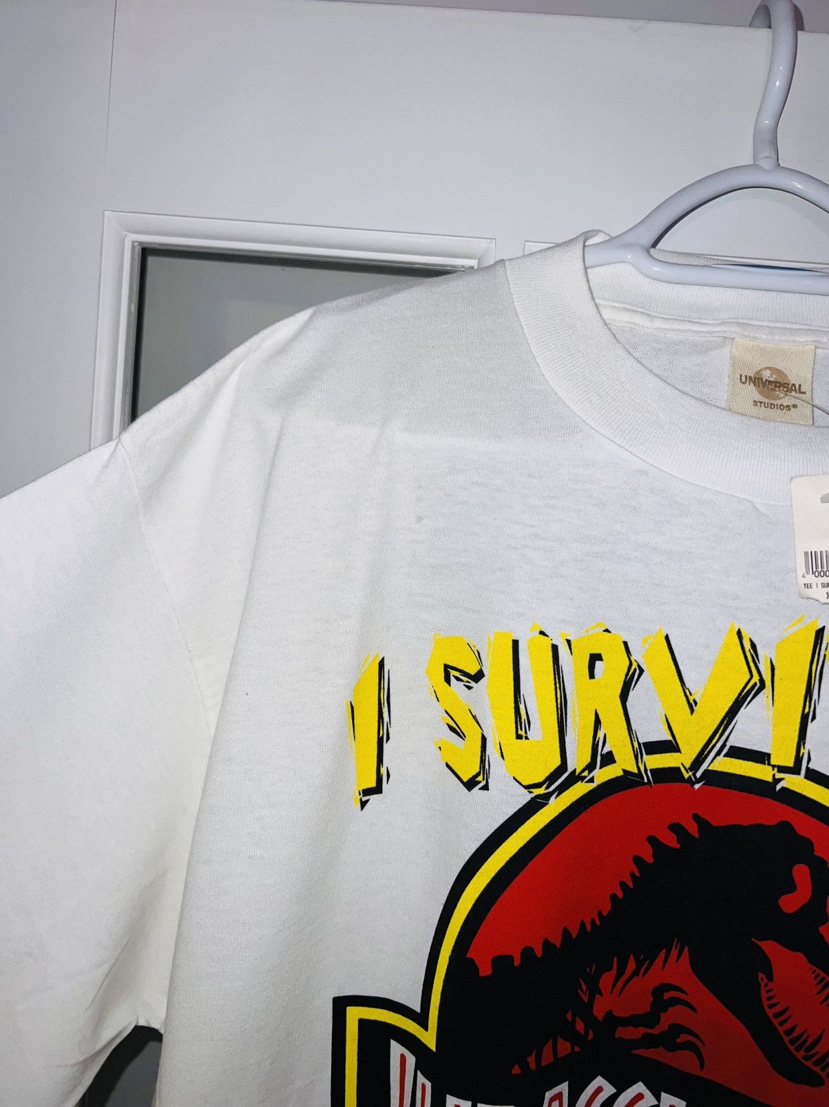 Universal Studios VTG UNIVERSAL STUDIOS 1990's Jurassic Park T-shirt XL ‘96 Size US XL / EU 56 / 4 - 10 Thumbnail