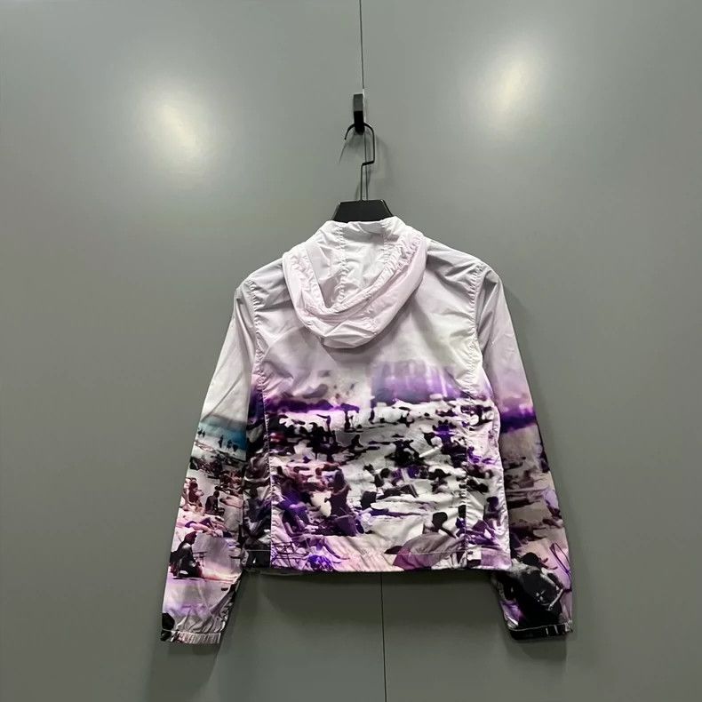 Prada Prada Beach character printed jacket 2502-Nextarrow Size US XXS / EU 40 - 3 Thumbnail