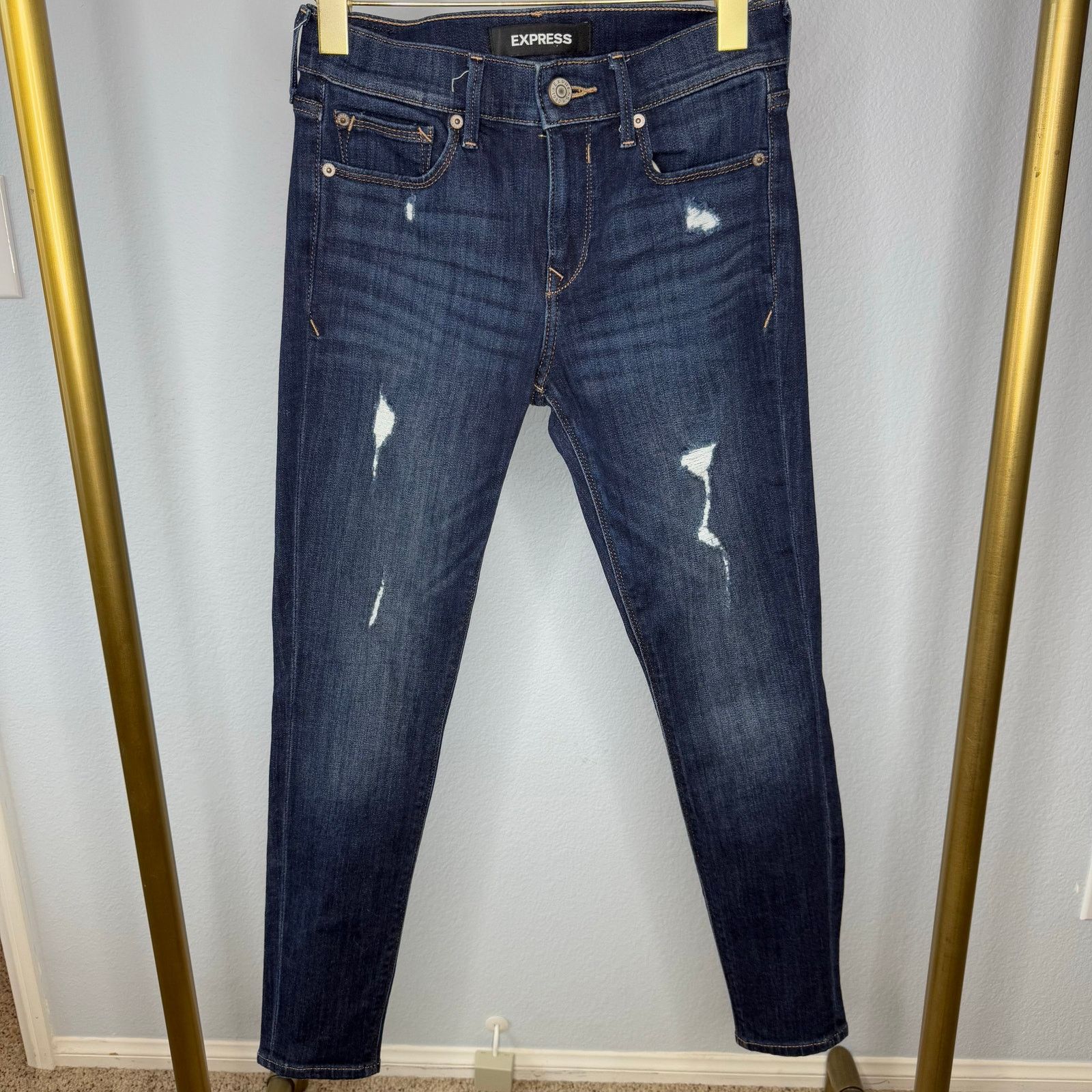 Express Express Women's Size 2 Short Jegging Jeans Size 26" / US 2 / IT 38 - 1 Thumbnail