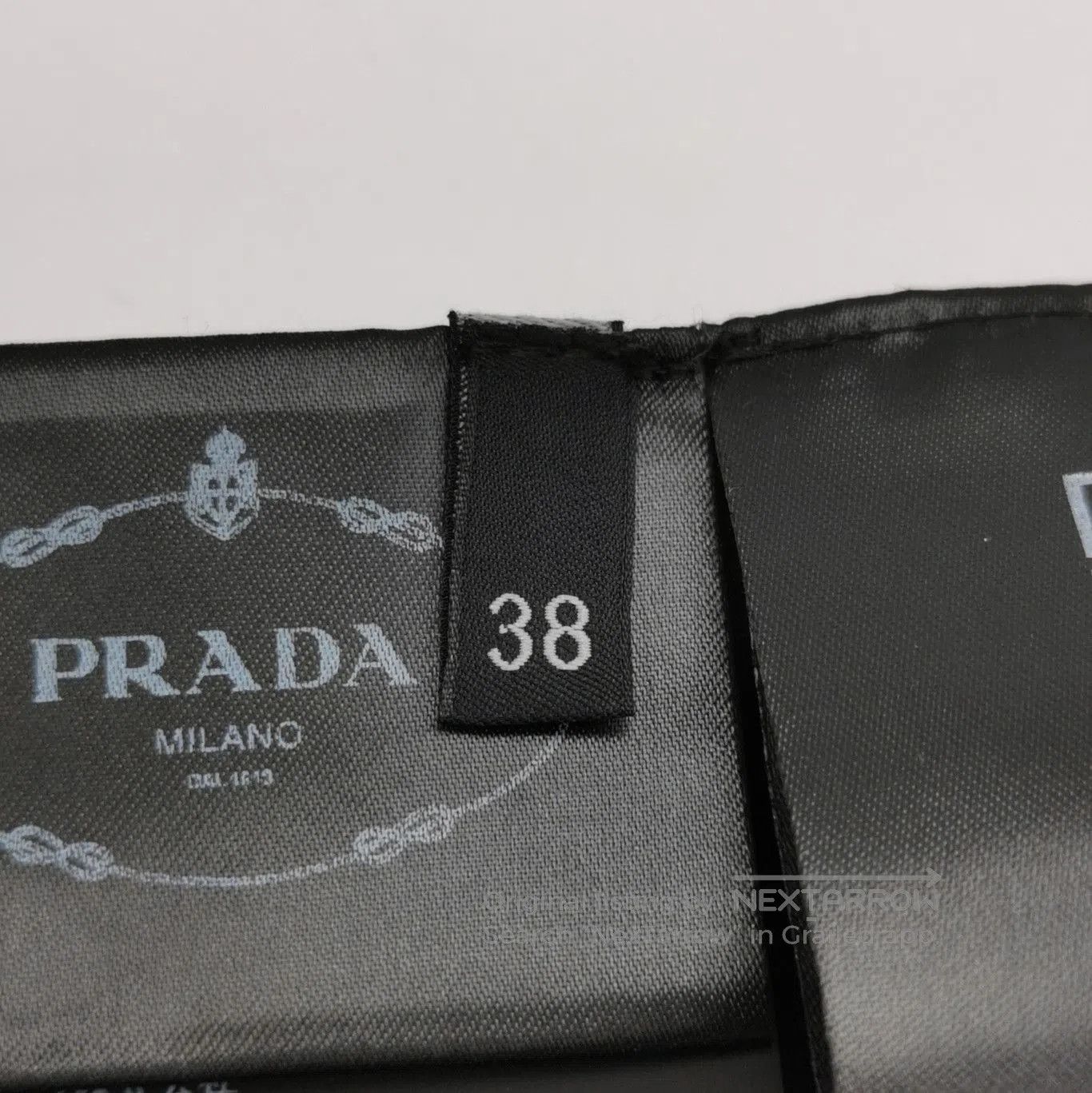 Prada Prada Black Ribbed Knit Long Sleeve Top . Size S / US 4 / IT 40 - 7 Thumbnail