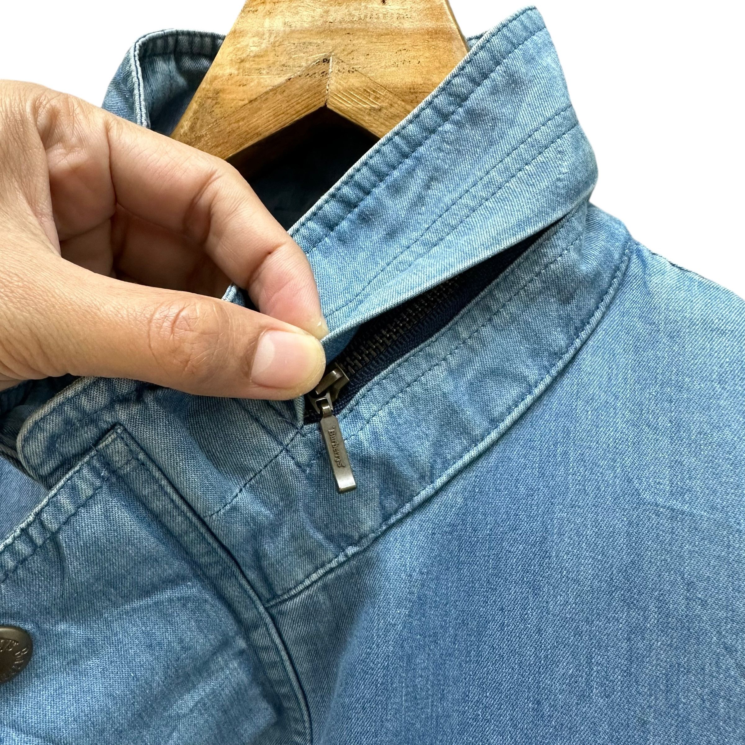 Burberry Vintage 90's BURBERRYS Jeans Jacket #1495-A62 Size US L / EU 52-54 / 3 - 7 Thumbnail