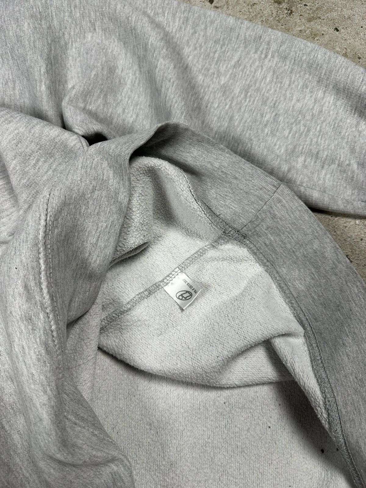 Obey × Vintage Vintage Y2K Obey All City Champions Grey Crewneck Sweatshirt Size US L / EU 52-54 / 3 - 8 Thumbnail