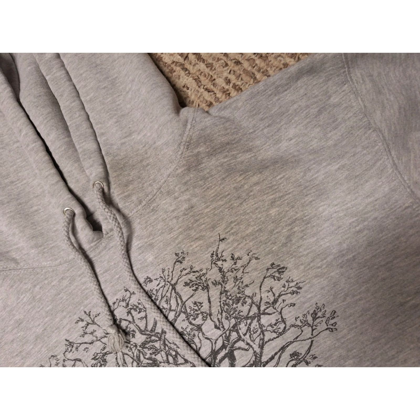 Vintage Taylor Swift All Too Well Hoodie Band Tour Nashville TN Medium Gray Pullover M Mens Unisex Adults Size M Pullover Gray Band Tour Nike? Wait. Size US M / EU 48-50 / 2 - 3 Thumbnail