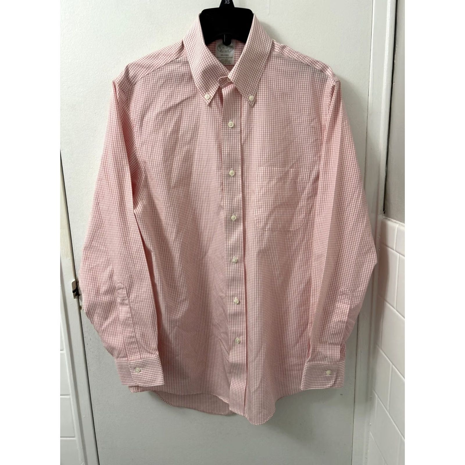 Brooks Brothers VINTAGE Brooks Brothers Original Polo Shirt Men 15 Pink Plaid Milano Non Iron L/S Button-Up Collared Shirt Mens Regular Pink Classics Classic Preppy Size US M / EU 48-50 / 2 - 2 Thumbnail
