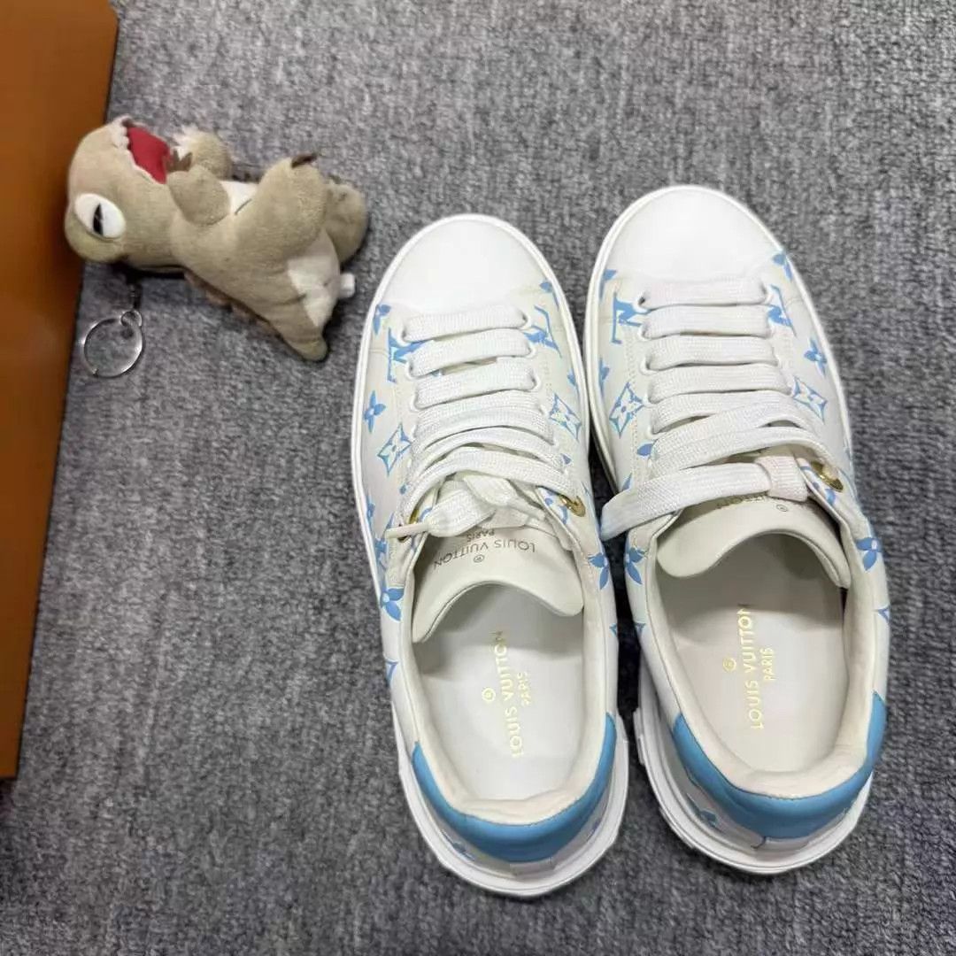 Louis Vuitton Louis Vuitton Women's Blue Monogram Platforms 36 99 New Size US 5.5 / IT 35.5 - 5 Thumbnail