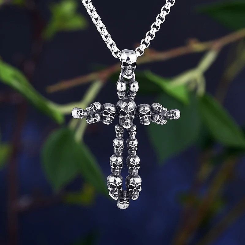 Jewelry Gothic Skull Pendant Necklace in Silver, Men's