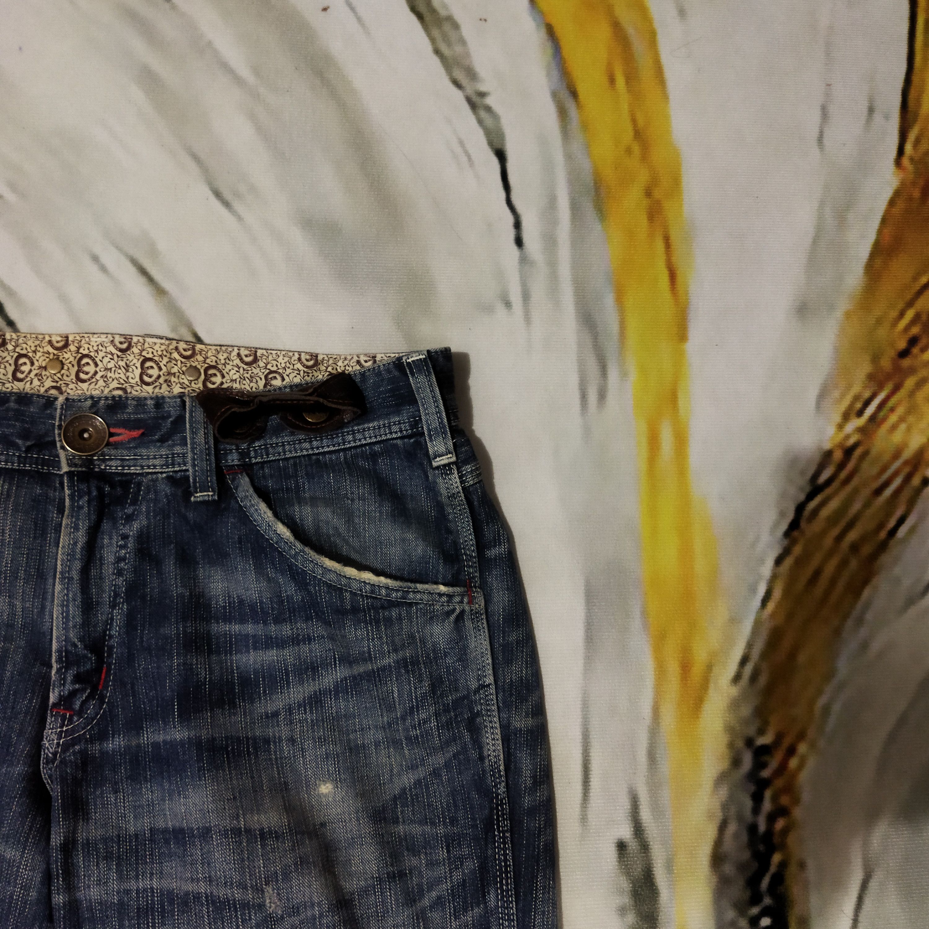 Edwin VINTAGE EDWIN DESTRESSED FADED BLUE JEANS PANTS Size US 33 - 5 Thumbnail