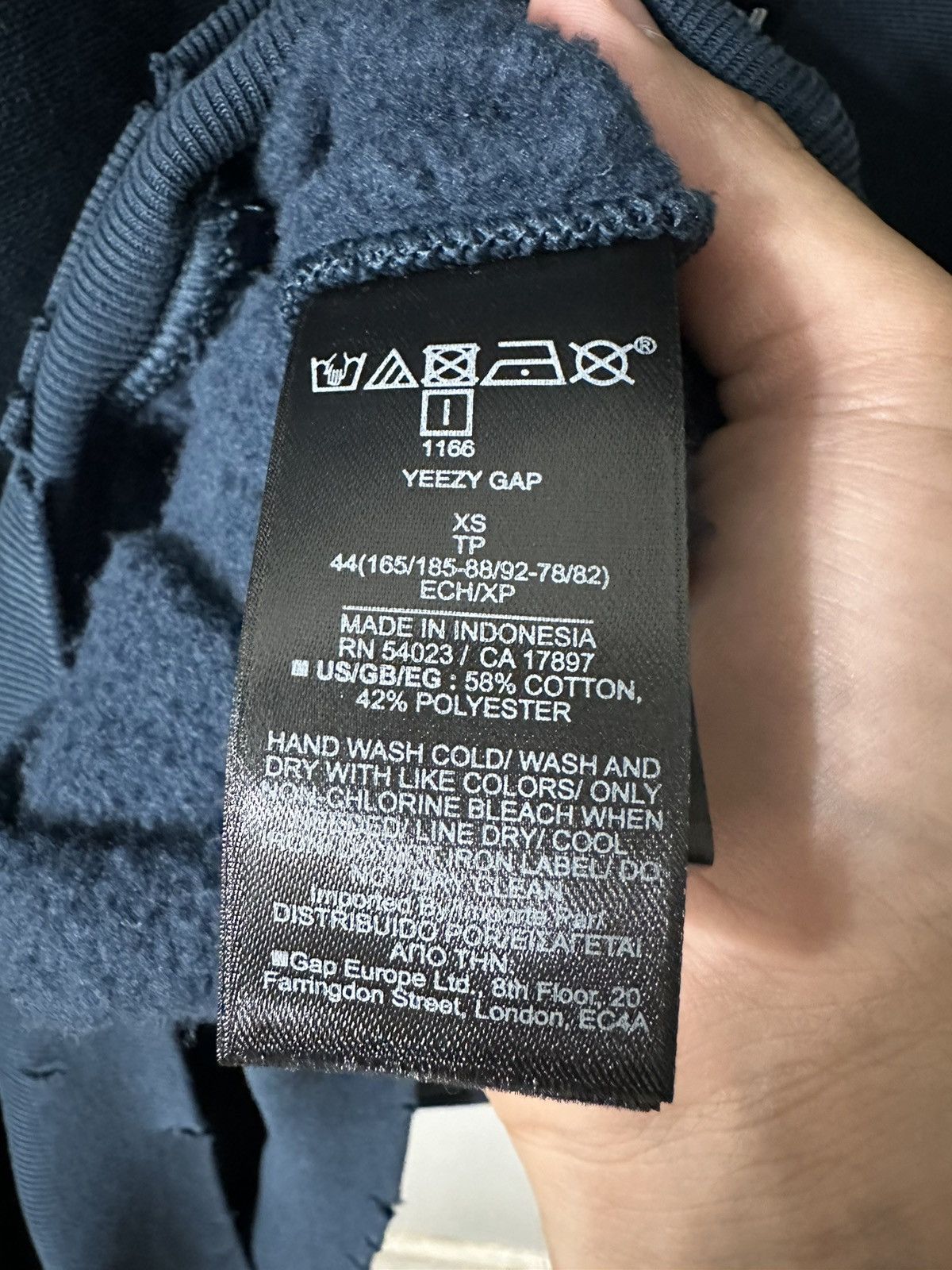 Balenciaga × Gap × Yeezy Yeezy Gap x Balenciaga High neck sweater Size US XS / EU 42 / 0 - 3 Thumbnail