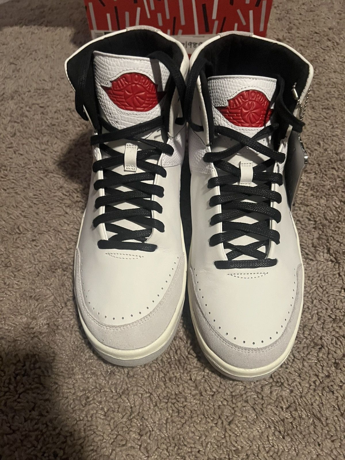 Jordan Brand × Nina Chanel Abney Jordan 2 x Nina Chanel Abney White/Gym Red Size US 11.5 / IT 41.5 - 3 Thumbnail