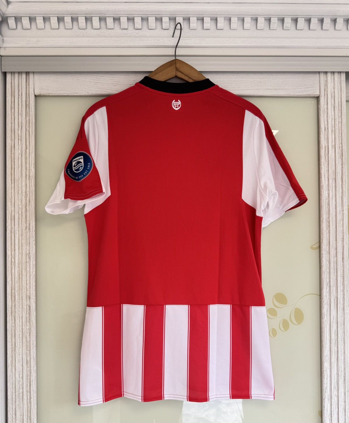 Umbro BNWT PSV Eindhoven 2017-2018 Home Soccer Jersey Football Kit Size US M / EU 48-50 / 2 - 2 Thumbnail