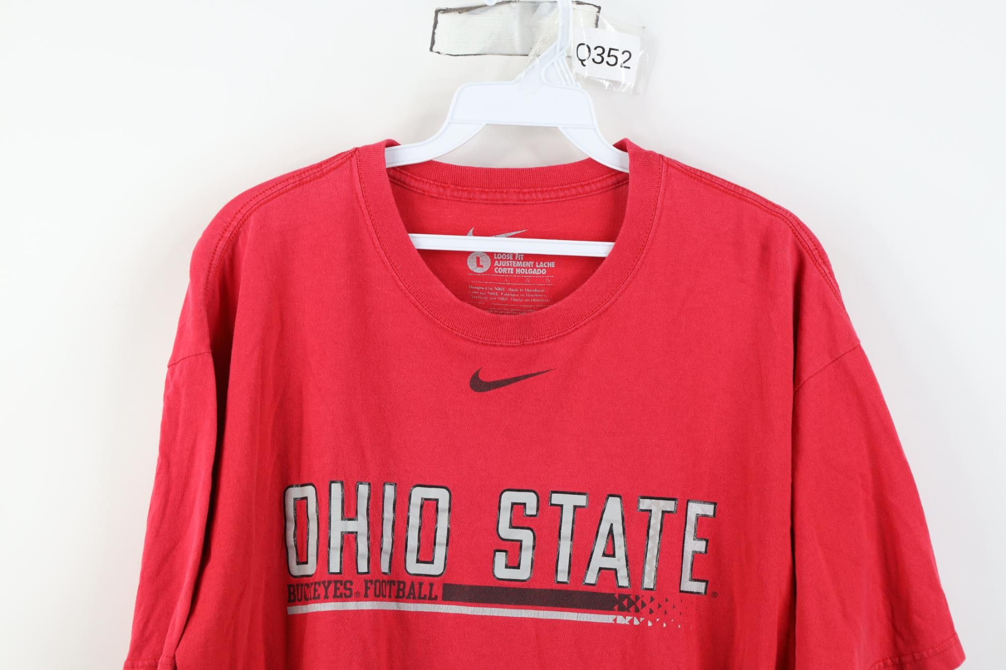 Nike Vintage Nike Swoosh Ohio State University Football T-Shirt Size US L / EU 52-54 / 3 - 2 Thumbnail