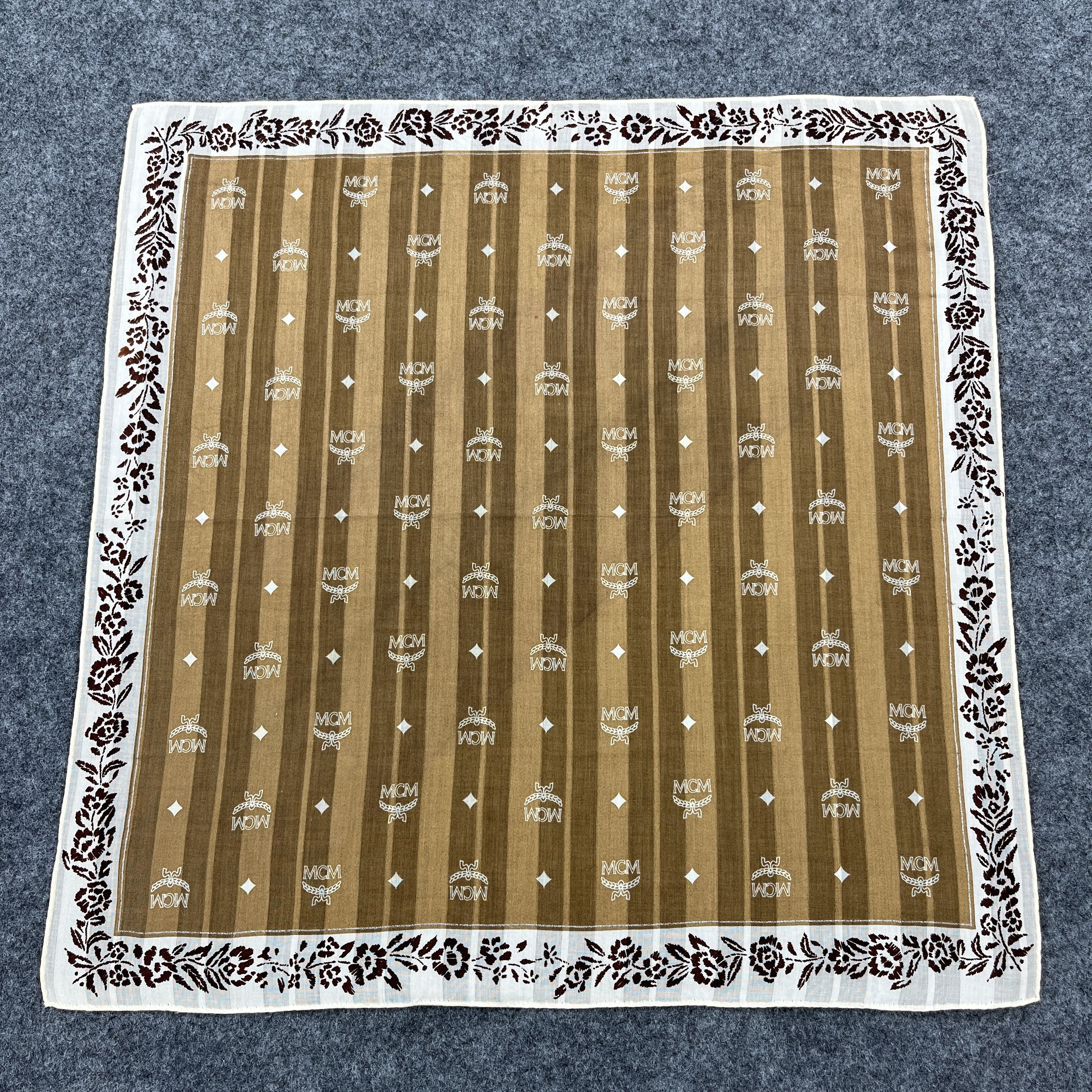 MCM MCM Handkerchief / Bandana / Neckerchief B1079 Size ONE SIZE - 1 Thumbnail