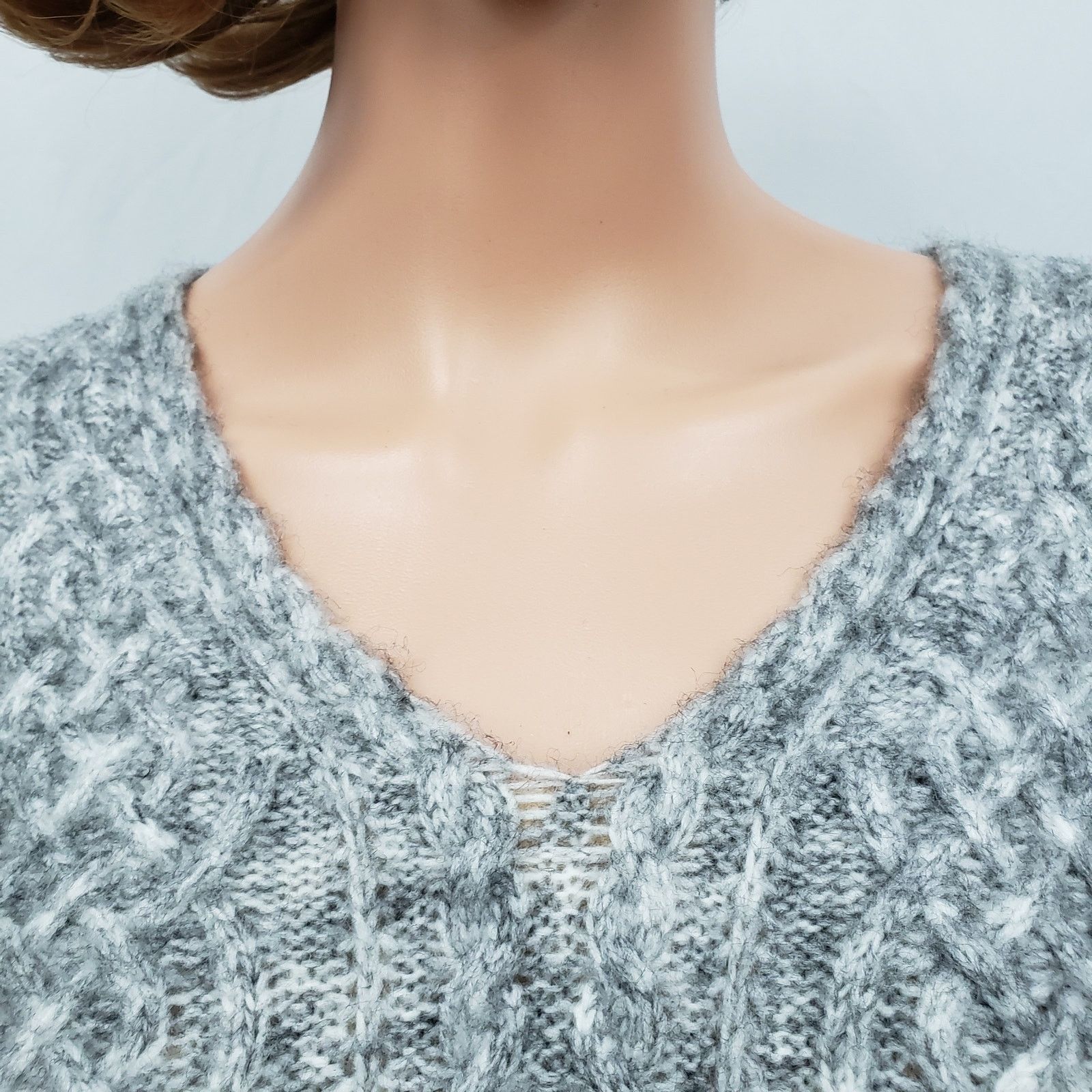 Other Max Studio Sweater Dress Cable Knit Long Sleeve V-Neck S Size S / US 4 / IT 40 - 5 Thumbnail