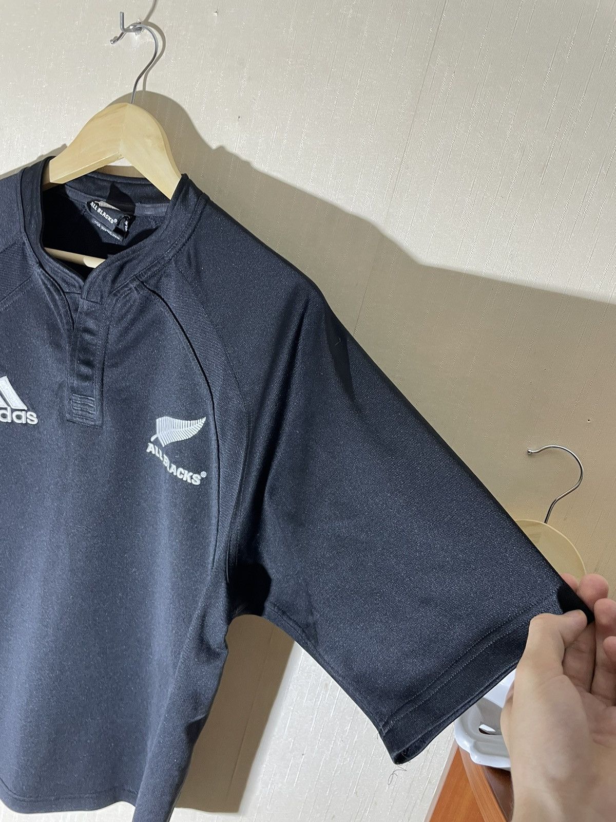 Adidas × Vintage Adidas All Blacks 2005 vintage jersey Size US M / EU 48-50 / 2 - 4 Thumbnail
