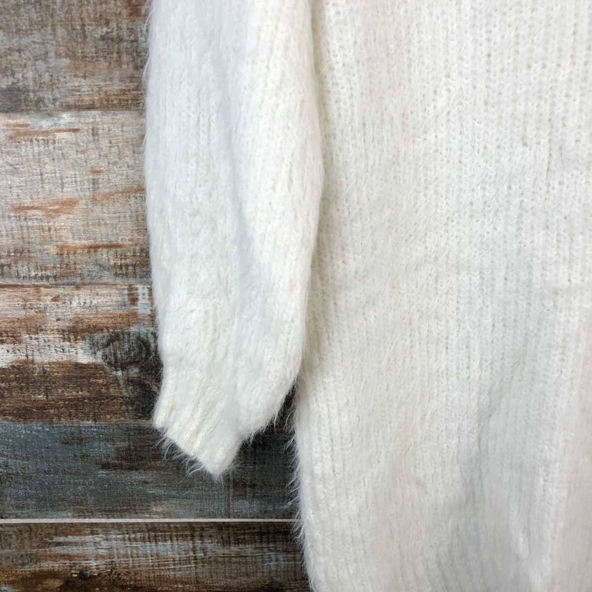 Japanese Brand DL Freesia White Mohair Knitwear #C426 Size M / US 6-8 / IT 42-44 - 15 Thumbnail