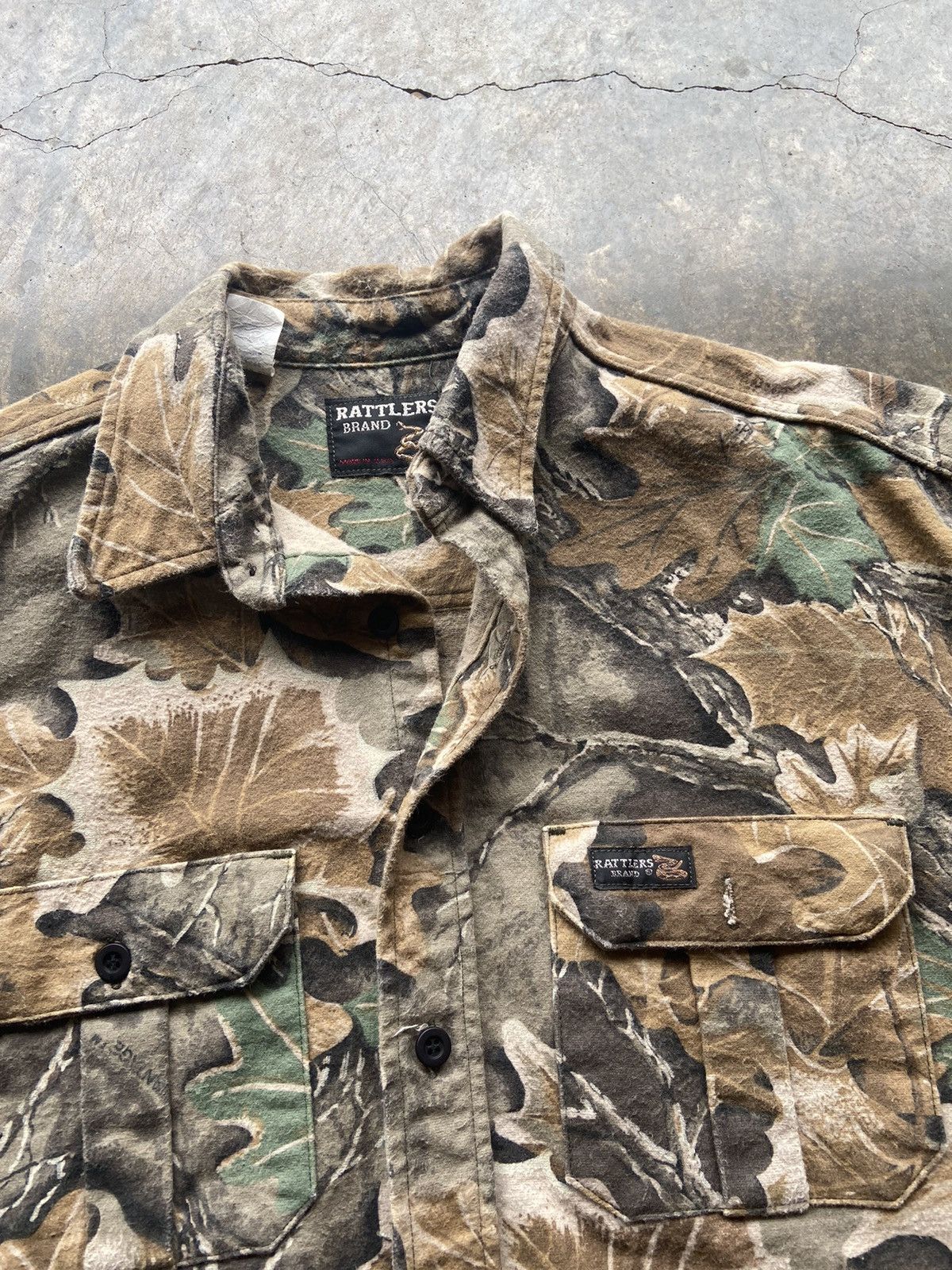 Carhartt Crazy Vintage 90’s Carhartt Style Camo Thick Work Shirt USA Size US L / EU 52-54 / 3 - 2 Thumbnail