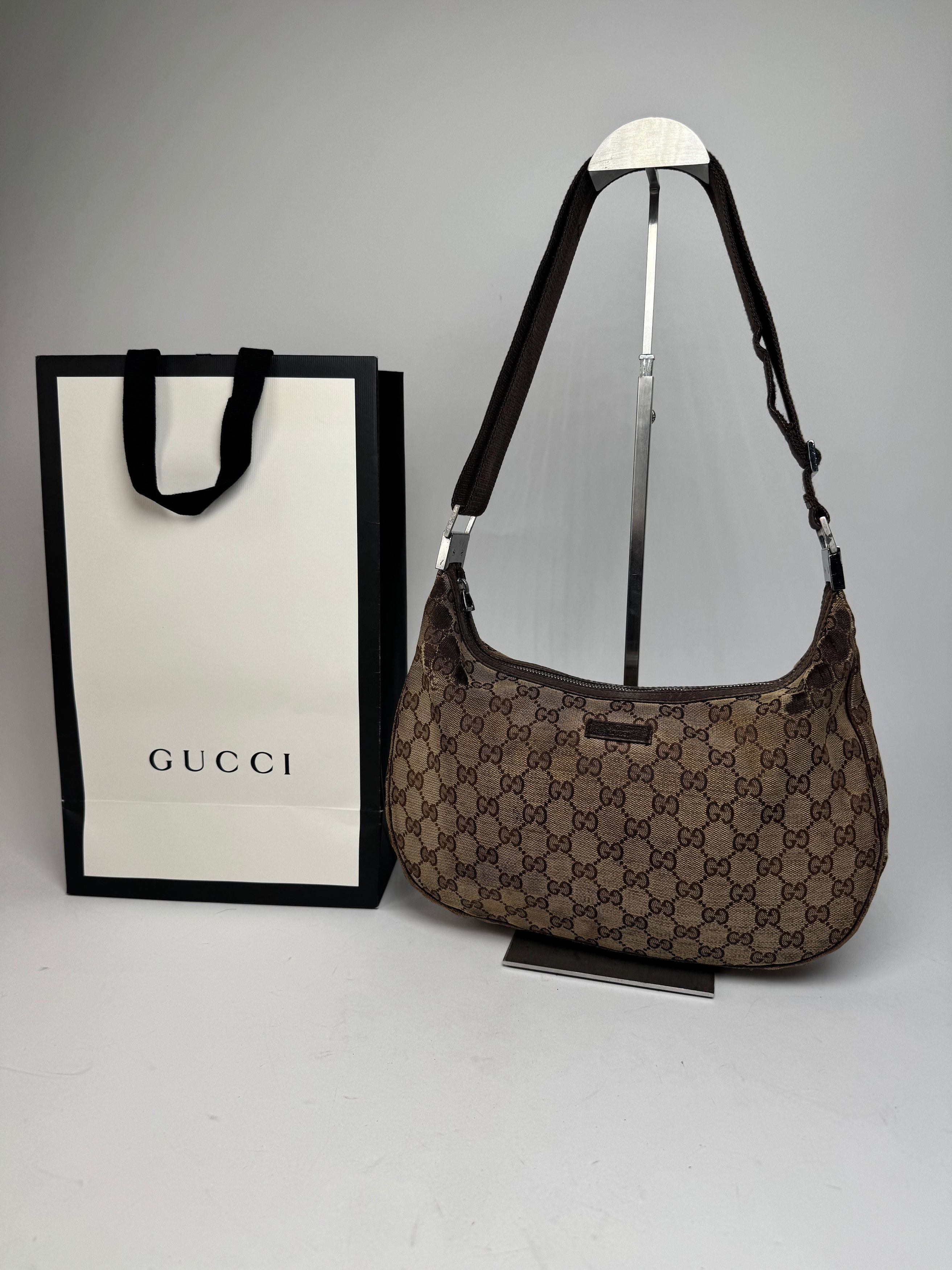 Gucci Vintage Multiway Monogram Croissant Bag Beige Brown Size ONE SIZE - 1 Thumbnail
