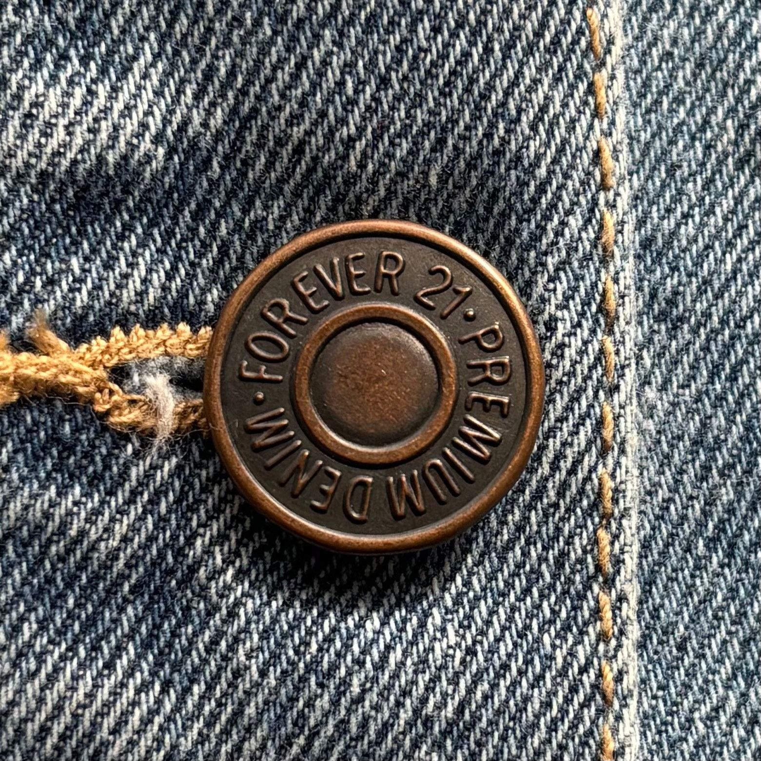 Forever 21 Forever 21 Blue Denim Button Front Mini Skirt Size 29 Size 32" / US 10 / IT 46 - 7 Thumbnail
