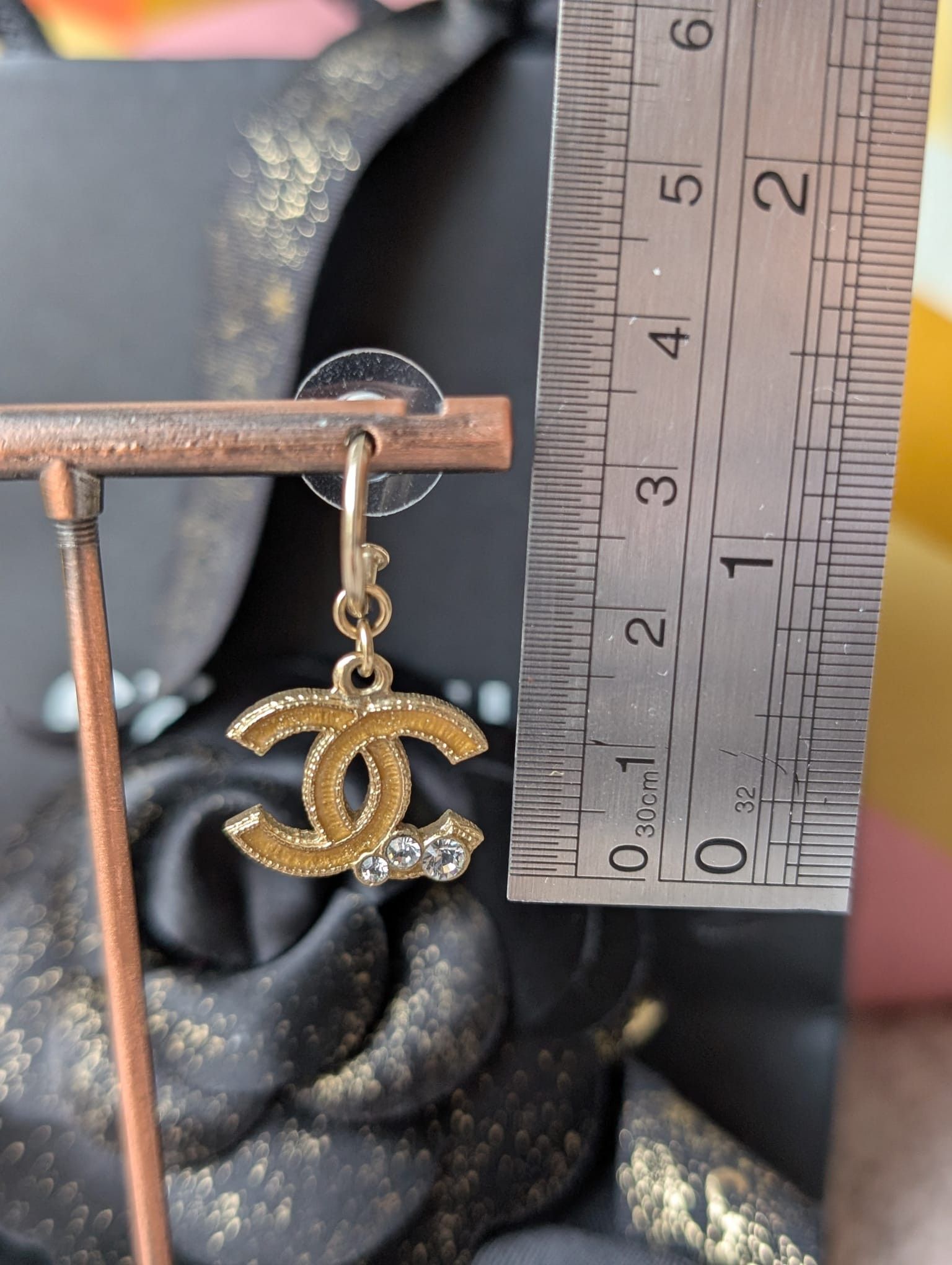 Chanel Chanel CC 10A GHW Crystal Dangling CoCoMarkEarrings Box Size ONE SIZE - 9 Thumbnail