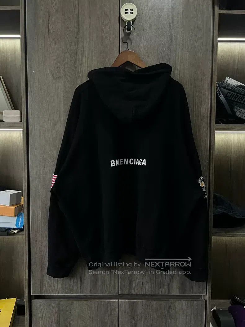 Balenciaga Balenciaga Black Logo Embroidered Hoodie Size US L / EU 52-54 / 3 - 2 Thumbnail