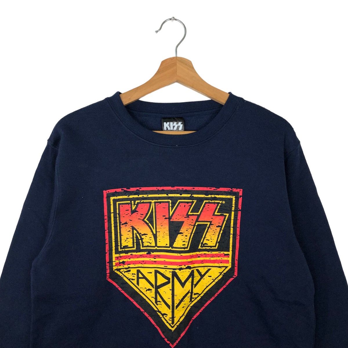 Band Tees VINTAGE SWEATSHIRT CREWNECK BAND KISS BIG LOGO Size US M / EU 48-50 / 2 - 2 Thumbnail