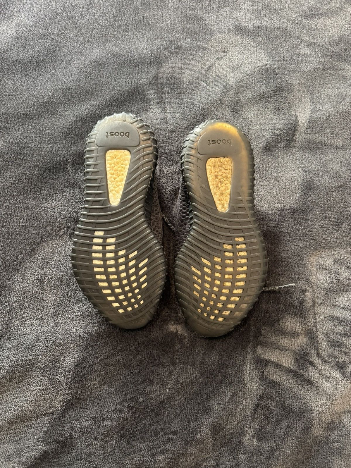 Yeezy Yeezy 350 Boost V2 Size US 9 / EU 42 - 6 Thumbnail