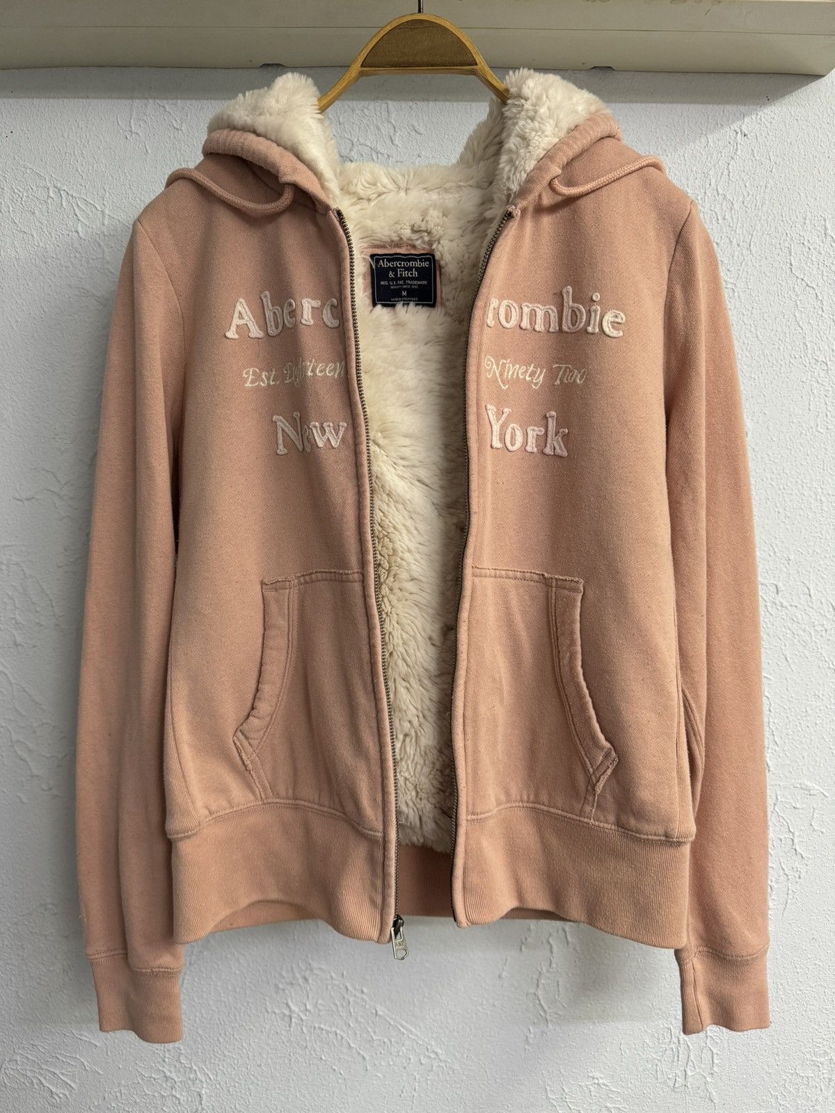Abercrombie & Fitch Abercrombie & Fitch Vintage Full Fur Zip Hoodie Size US M / EU 48-50 / 2 - 3 Thumbnail