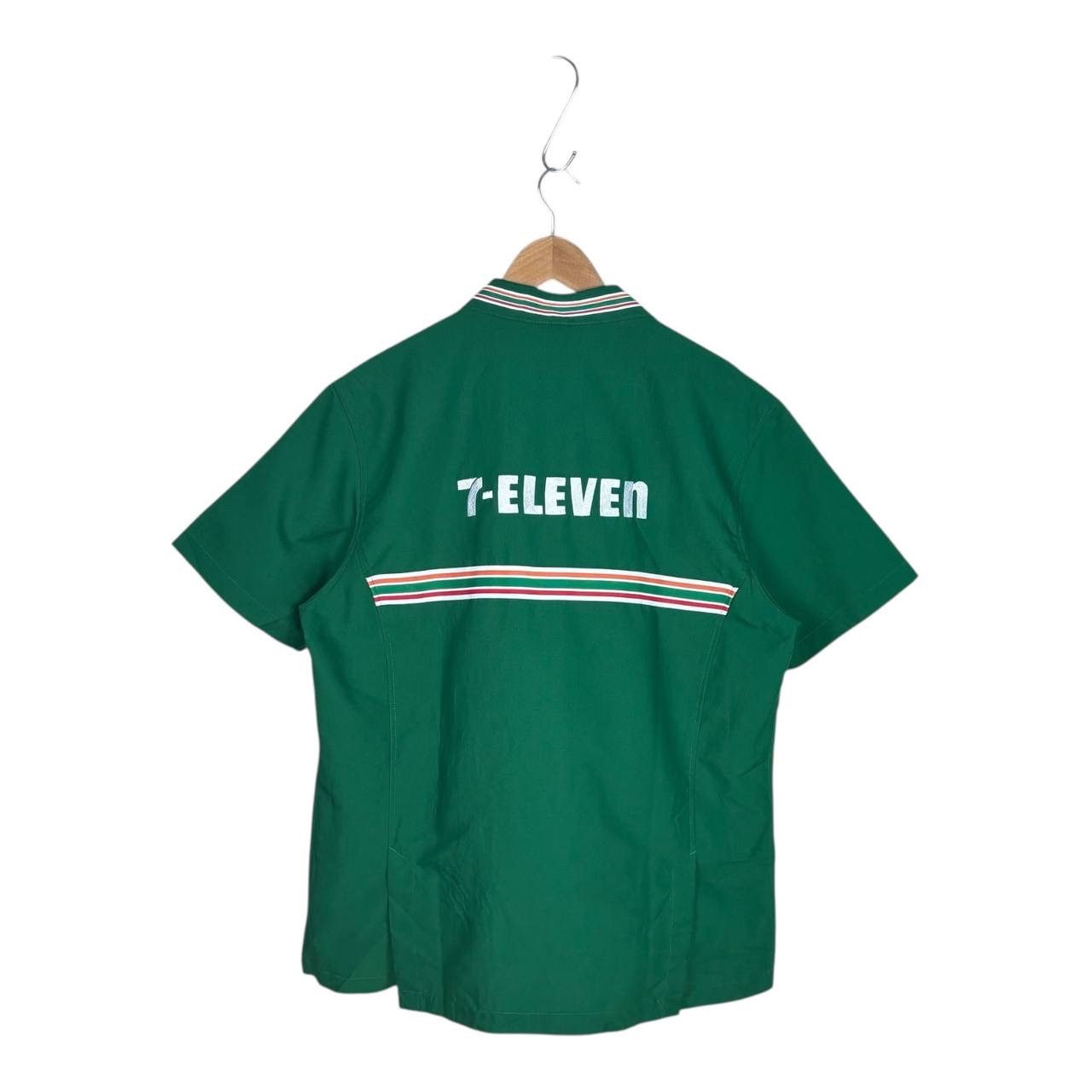 Vintage Vintage 7-Eleven Japan Workwear Uniform Zip Shirt 3L Size US XXL / EU 58 / 5 - 2 Thumbnail
