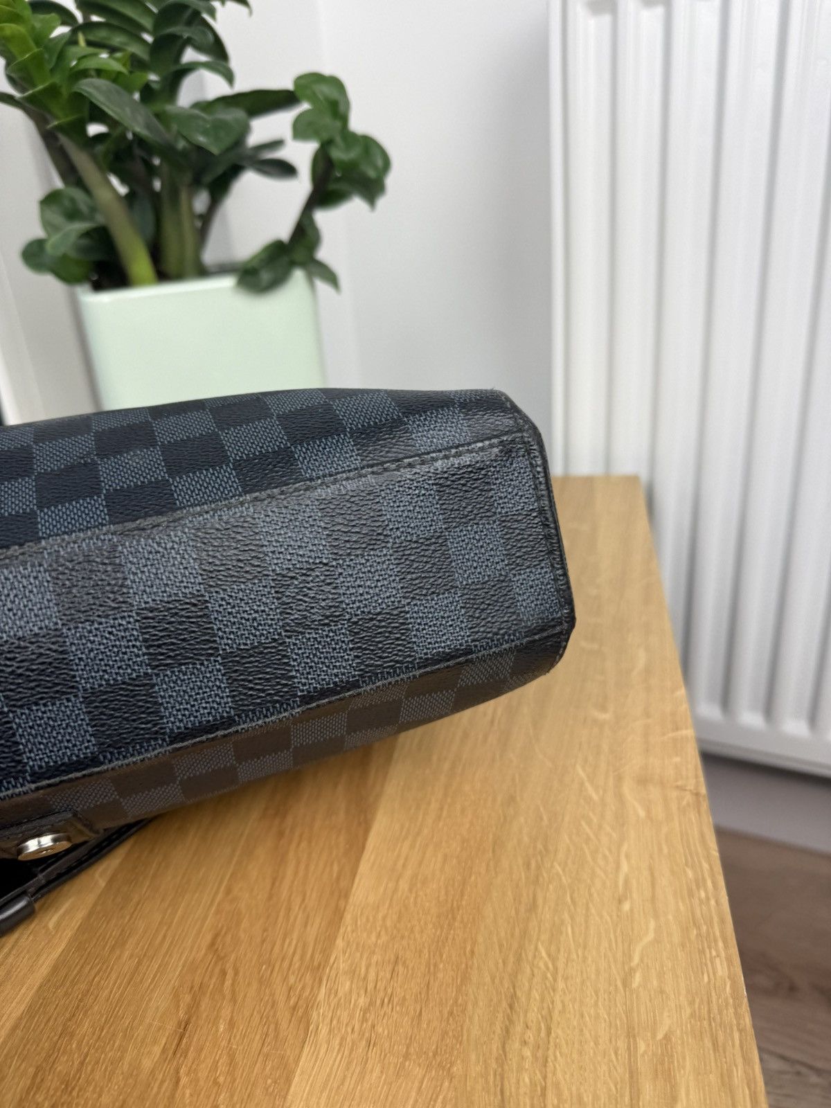 Louis Vuitton Louis Vuitton Messenger Canvas Crossbody Bag Size ONE SIZE - 19 Thumbnail