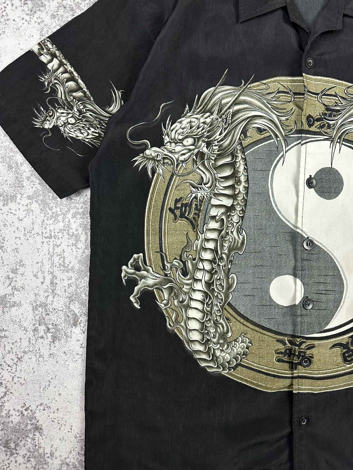Japanese Brand Vintage Shirt Dragon Yin Yang Martial Arts Button-Up Size US M / EU 48-50 / 2 - 5 Thumbnail