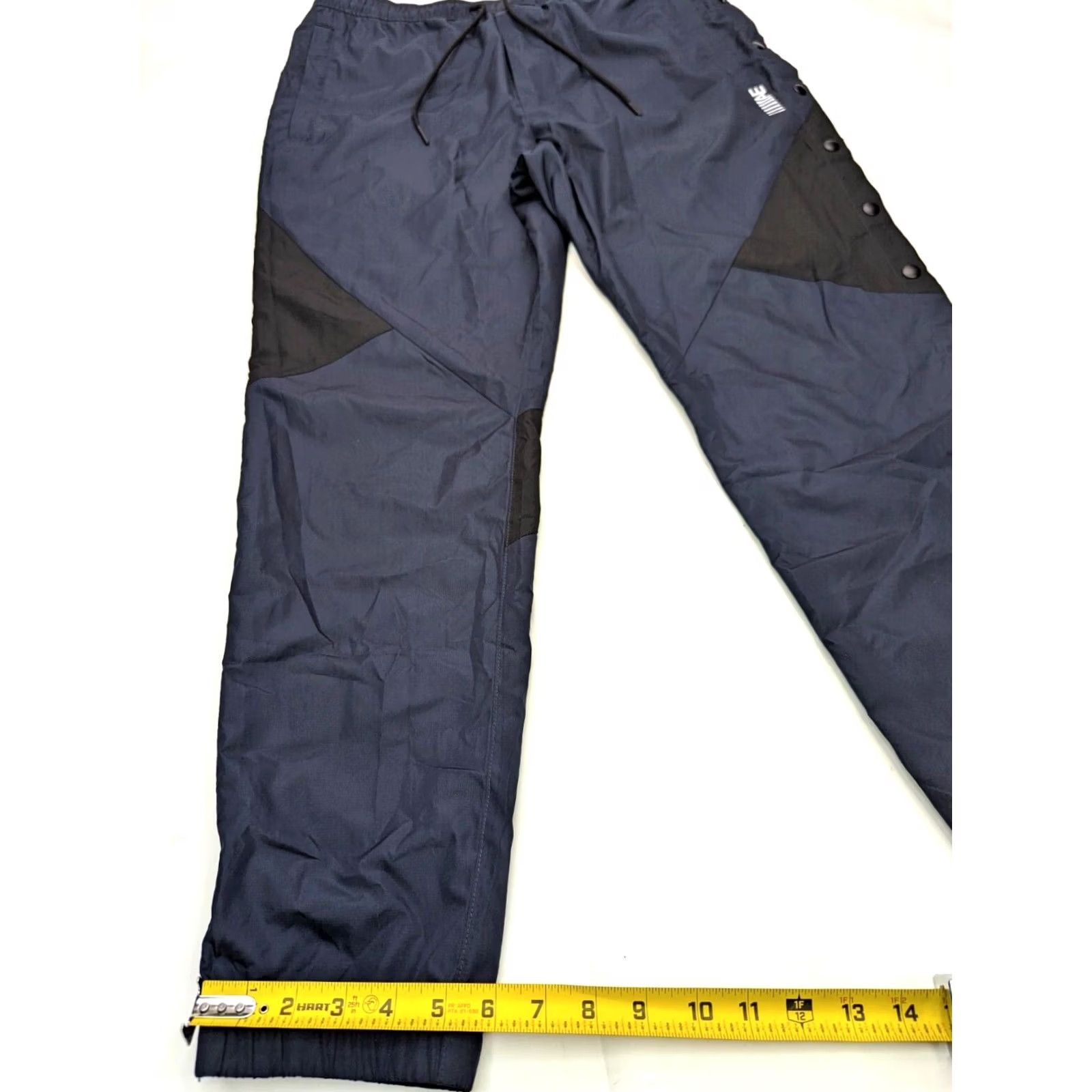 American Eagle Outfitters American Eagle Outfitters AE Windbreaker Warm Up Pants Men MT Black Navy Side Button Jogger Athletic Inseam 28-31"} Size US 31 - 3 Thumbnail
