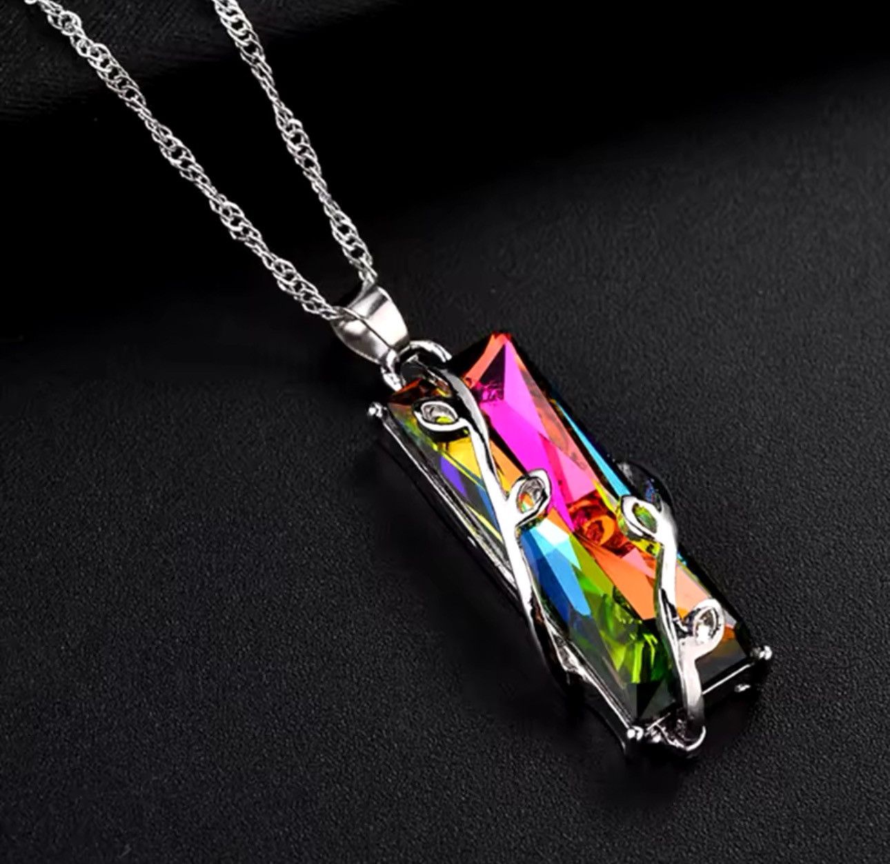 Other Chrome Rainbow Stone Necklace Modern Chain Goth Ivy Leaf Size ONE SIZE - 2 Thumbnail