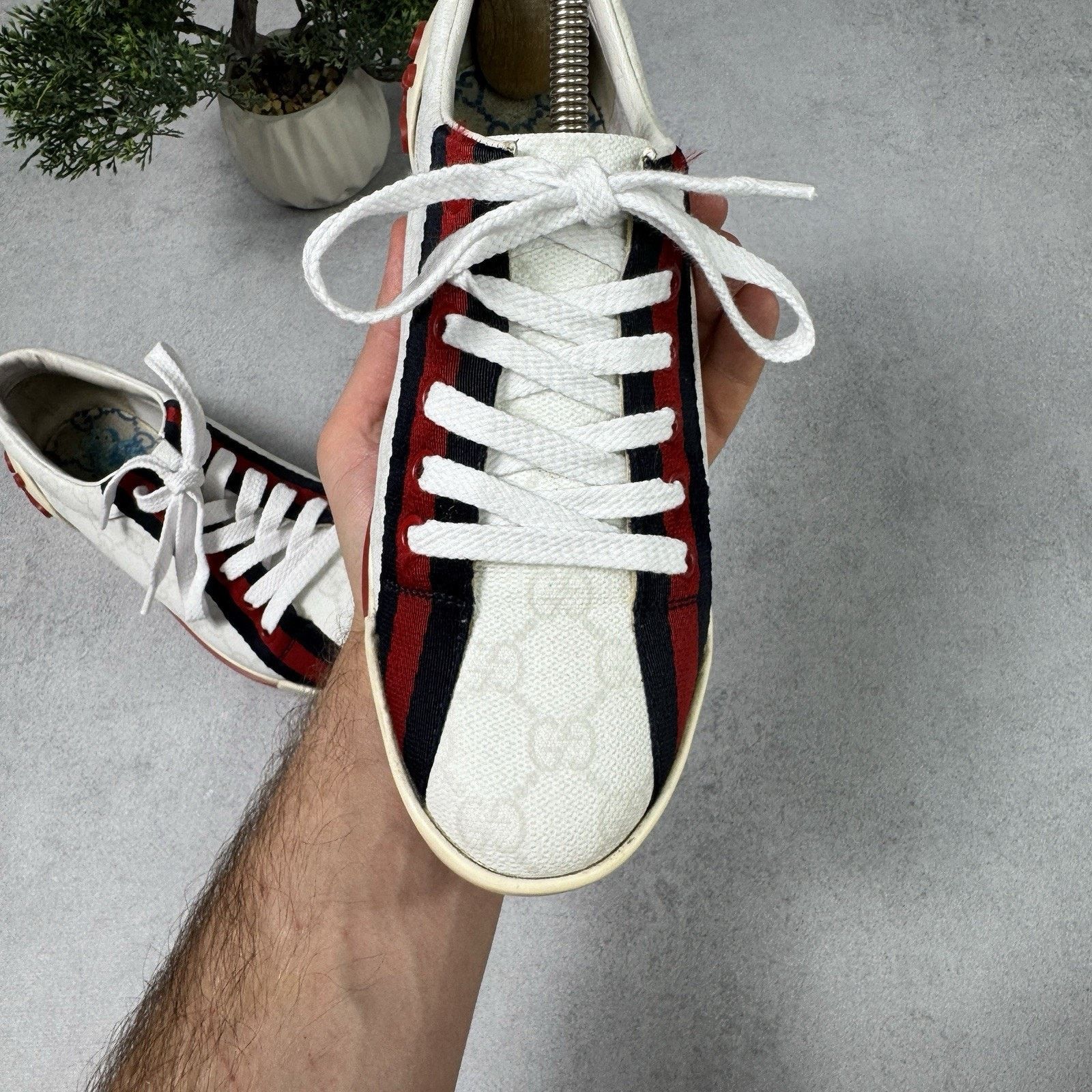 Gucci Gucci Sneakers GG Logo Monogram Stripe Leather White Y2K Size US 6 / IT 36 - 19 Thumbnail