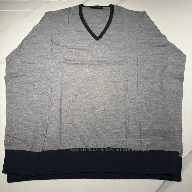 Prada Prada Men's Knit Sweater in Dark Gray. Size US L / EU 52-54 / 3 - 1 Thumbnail