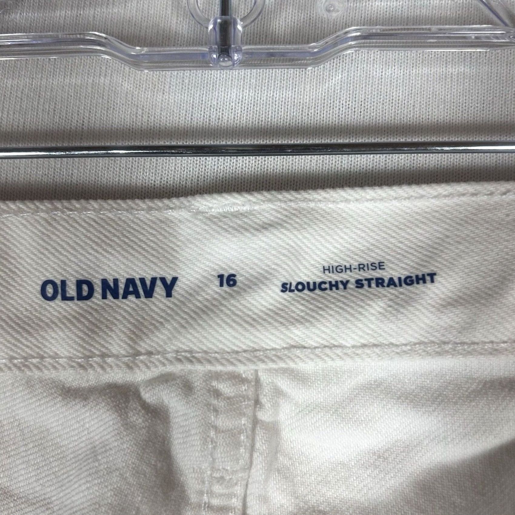 Old Navy Old Navy White High Rise Slouchy Straight Jeans Womens 16 Cropped NWT Jeans Size 38" / US 16 / IT 52 - 6 Thumbnail