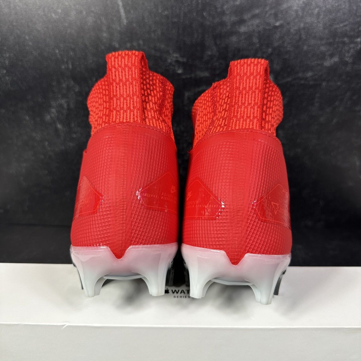 Nike ALPHA MENACE ELITE 3 UNIVERSITY RED FOOTBALL CLEATS FLYKNIT Size US 9 / EU 42 - 3 Thumbnail