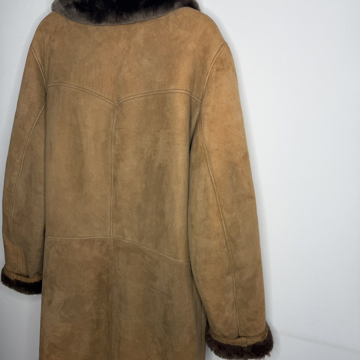 Genuine Leather Vintage Shearling Coat like Prada Size US M / EU 48-50 / 2 - 7 Thumbnail