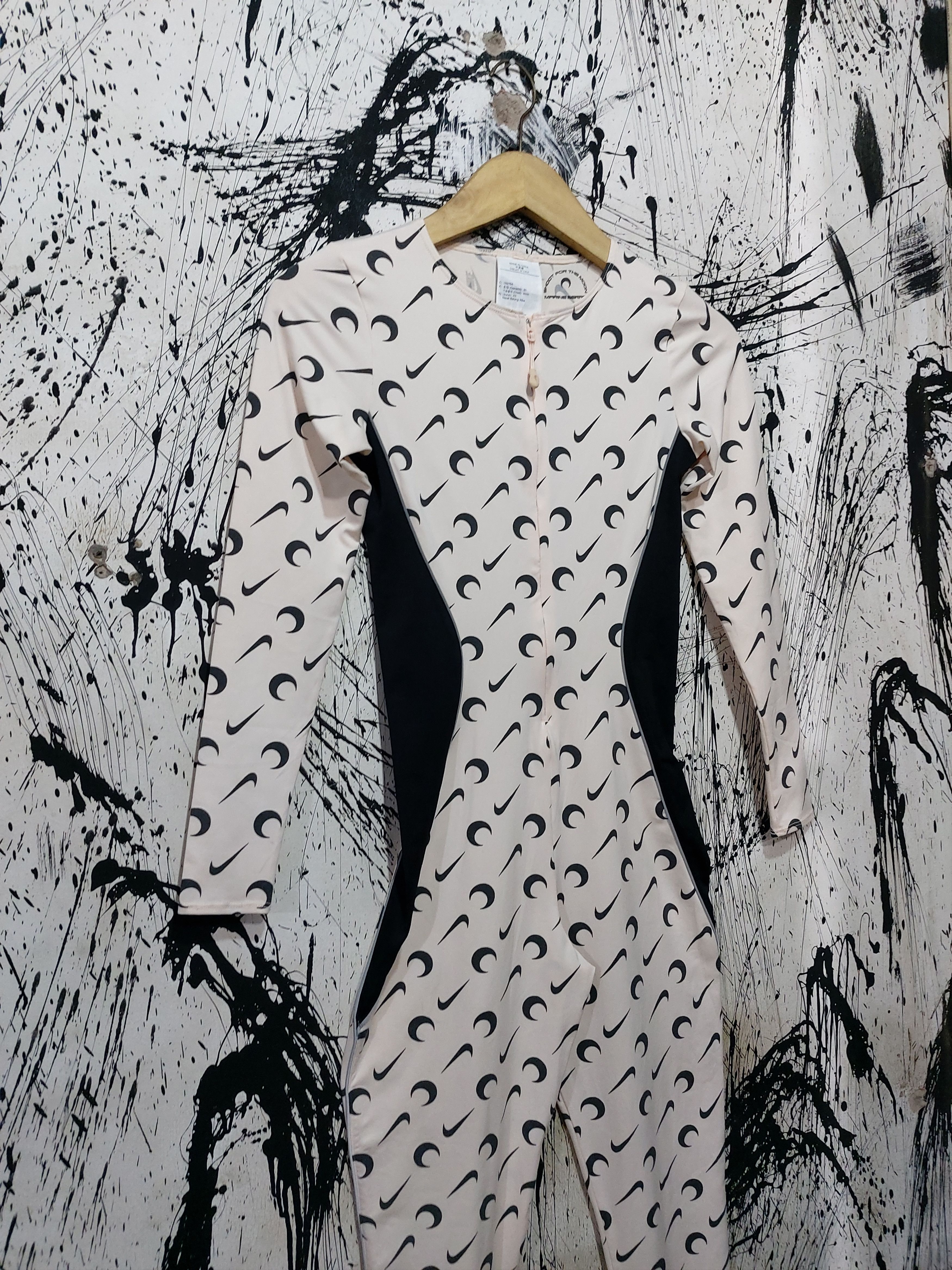 Marine Serre × Nike NIKE X MARINE SERRE SS 2019 ALL OVER PRINT BODYSUIT Size 25" / US 0 / IT 36 - 2 Thumbnail