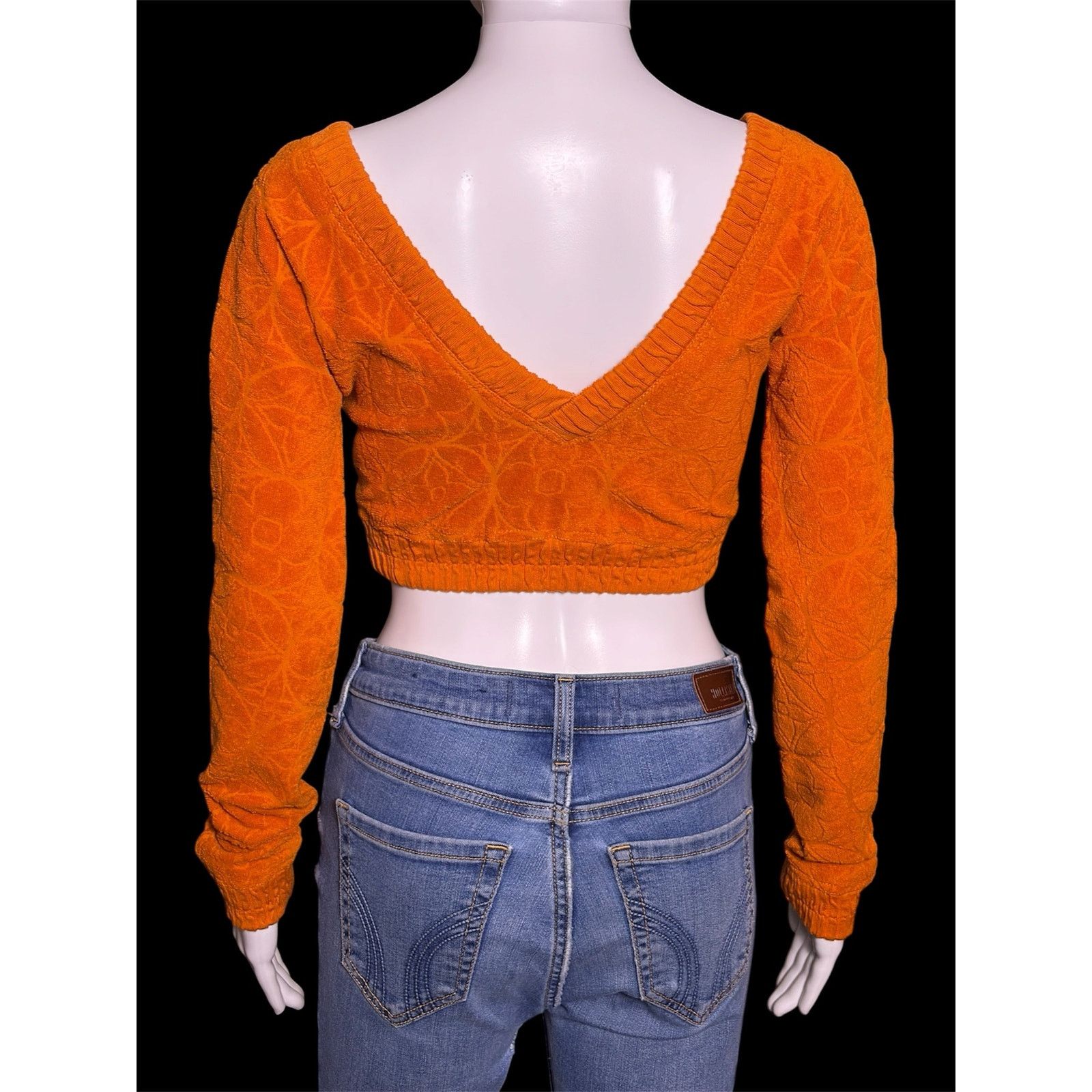 Louis Vuitton Authentic Louis Vuitton '23 Orange Monogram Flower Crop Top Size S / US 4 / IT 40 - 3 Thumbnail