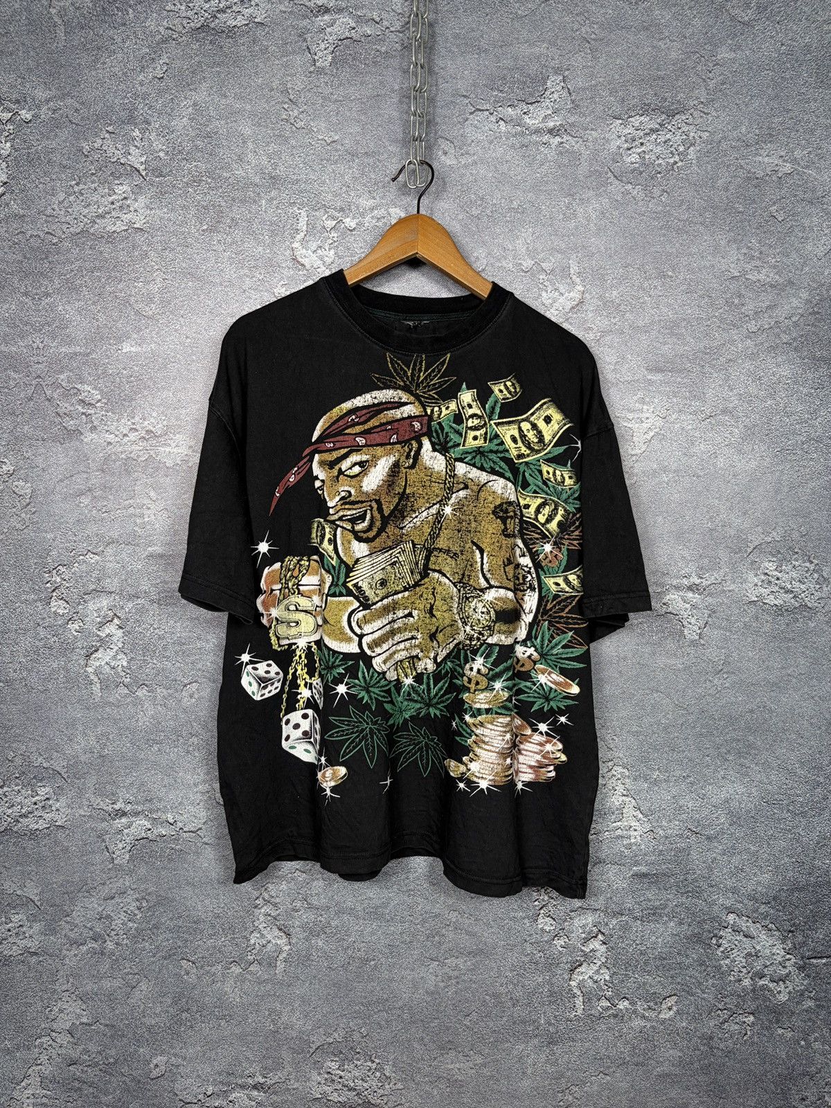 Band Tees Vintage 2pac Tupac Shakur Cannabis Band Rap T-shirt Tee Size US XL / EU 56 / 4 - 1 Thumbnail
