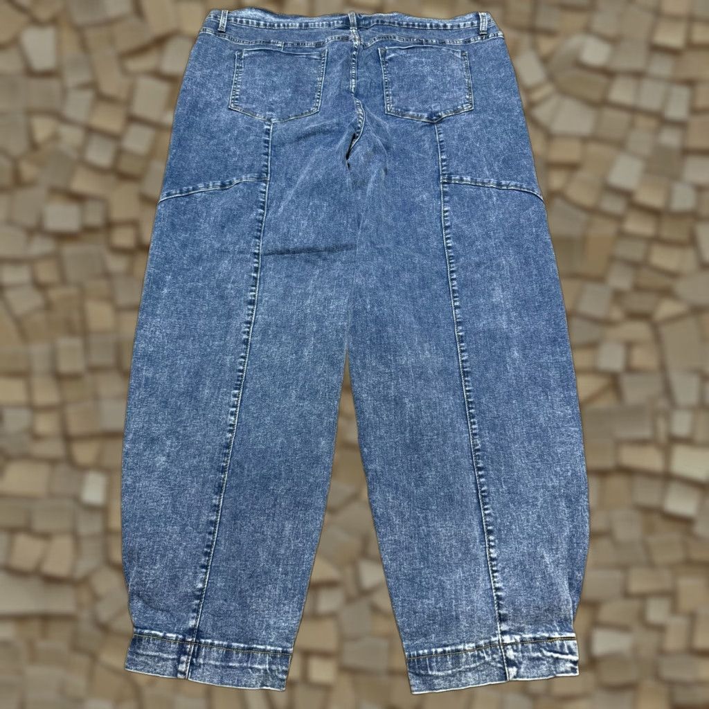 Vintage VINTAGE not applicable; use original words only. Size 26" / US 2 / IT 38 - 1 Thumbnail