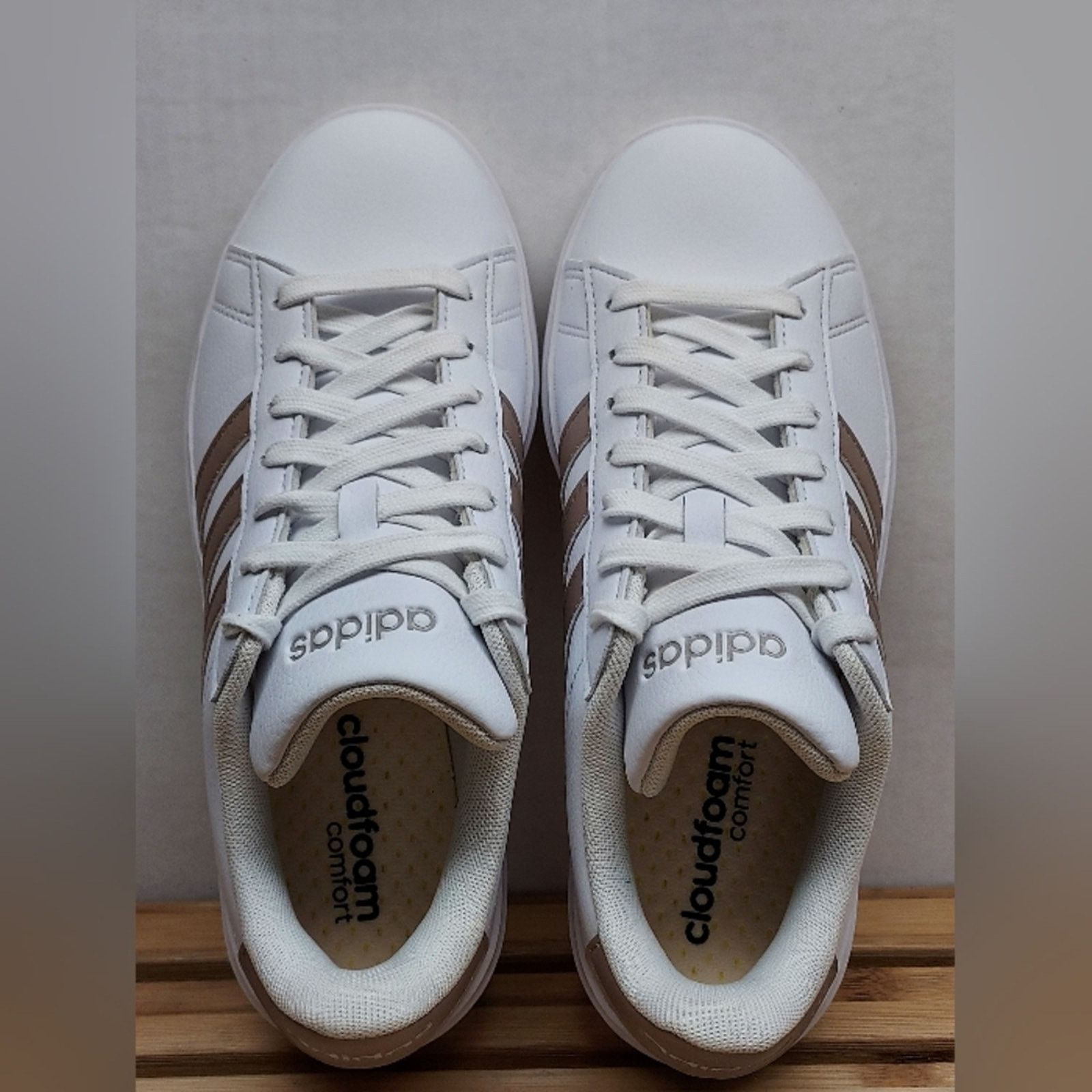 Adidas Adidas Womens White Grand Court Cloudfoam Sneakers Size 6.5 Size US 6.5 / IT 36.5 - 8 Thumbnail