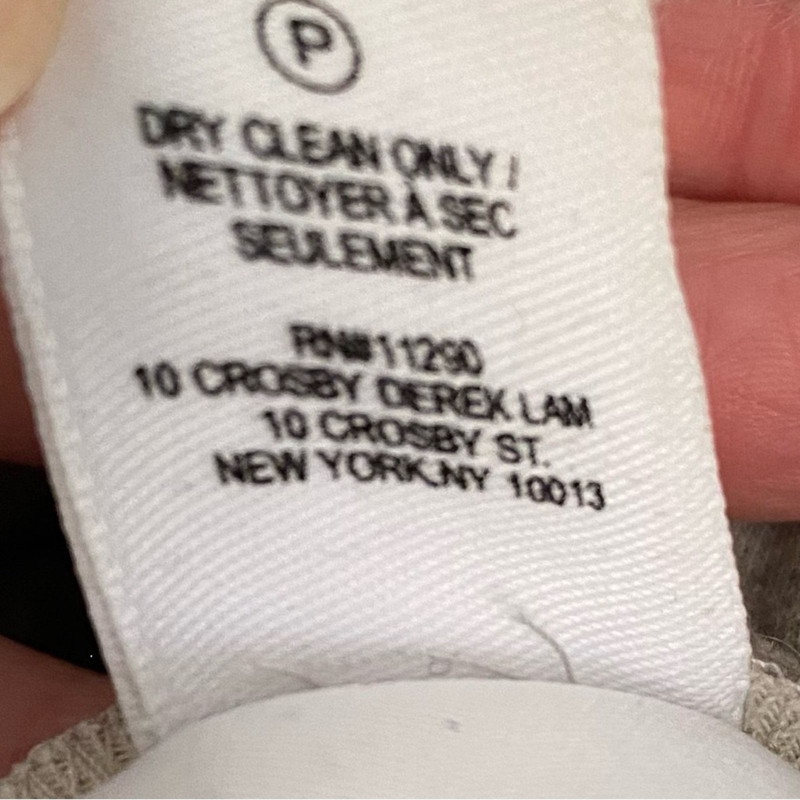 Derek Lam 10 Crosby Derek Lam 10 Crosby Faux Mohair Top w Kangaroo Pocket 0 EUC Size XS / US 0-2 / IT 36-38 - 12 Thumbnail